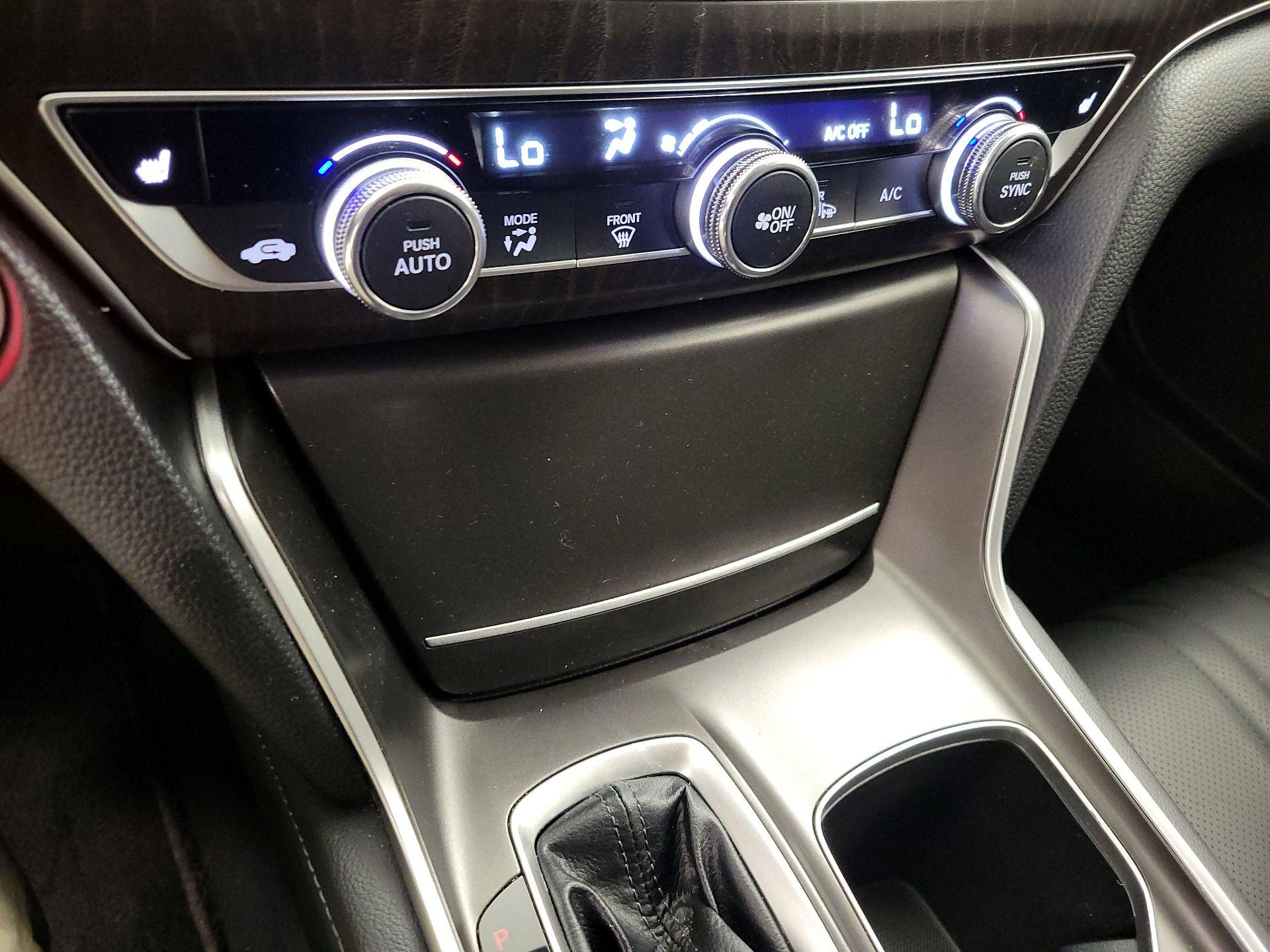 Thumbnail: 2022 Honda Accord - 16