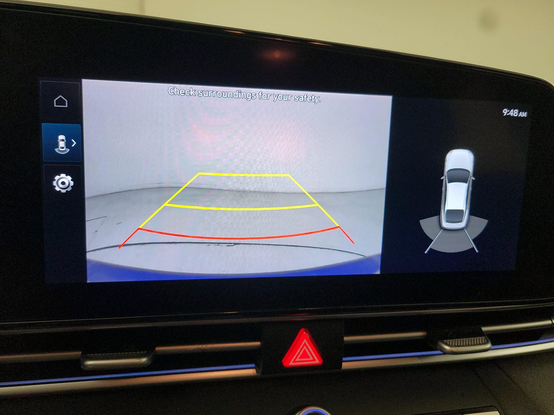 Thumbnail: 2022 Hyundai Elantra - 14