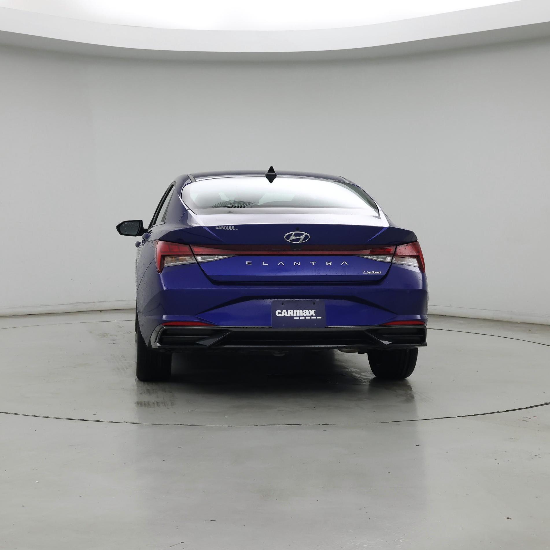 Thumbnail: 2022 Hyundai Elantra - 6