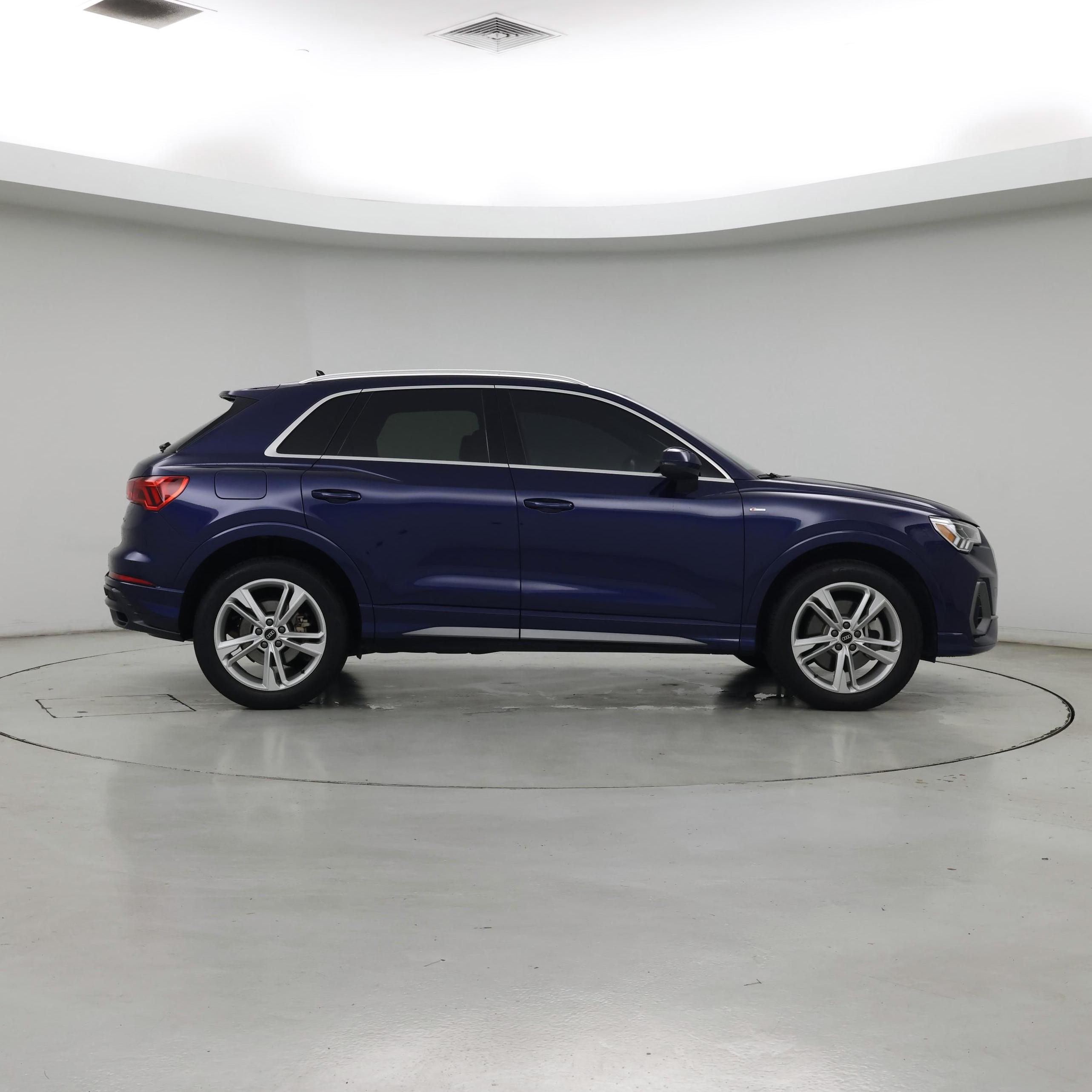Thumbnail: 2022 Audi Q3 - 7