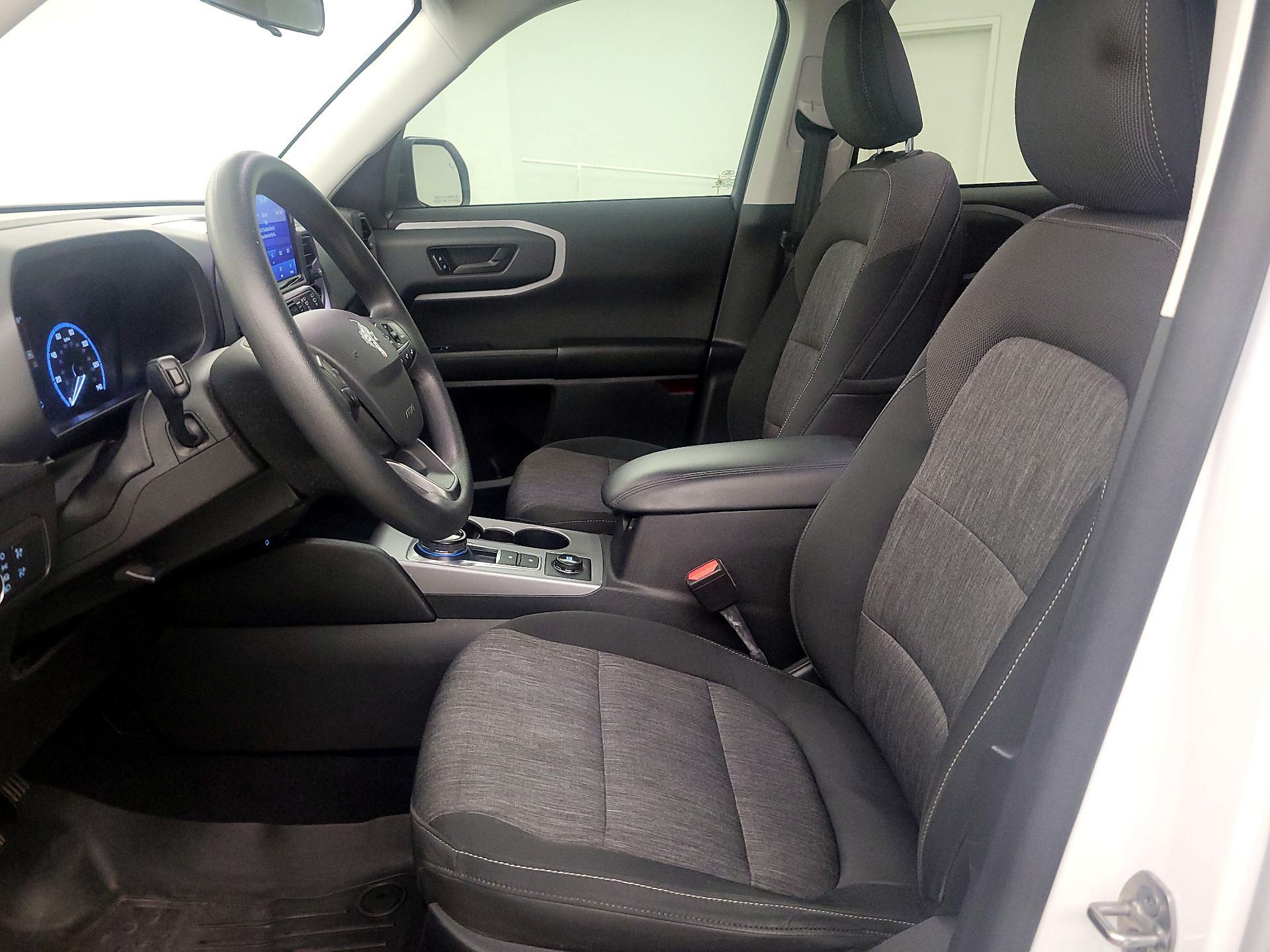 Thumbnail: 2021 Ford Bronco Sport - 11