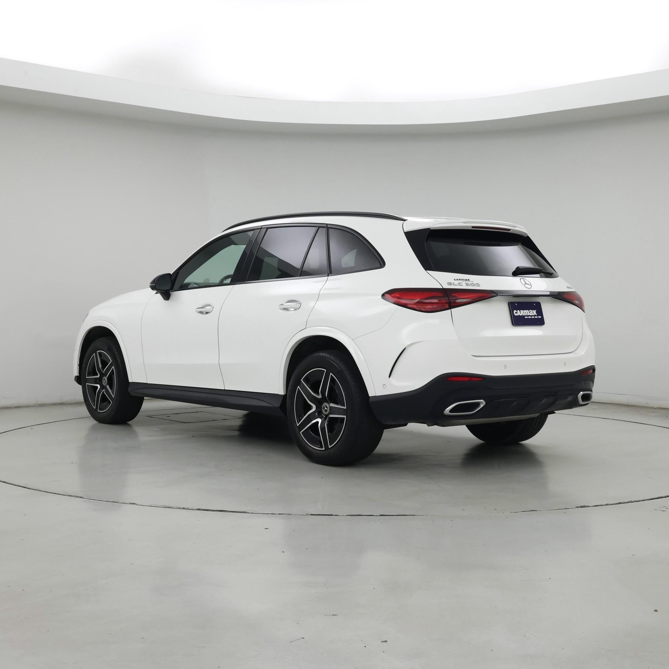 Thumbnail: 2024 Mercedes-Benz GLC - 2