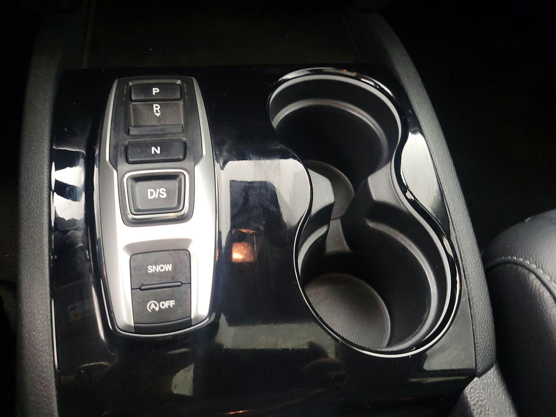 Thumbnail: 2022 Honda Pilot - 18