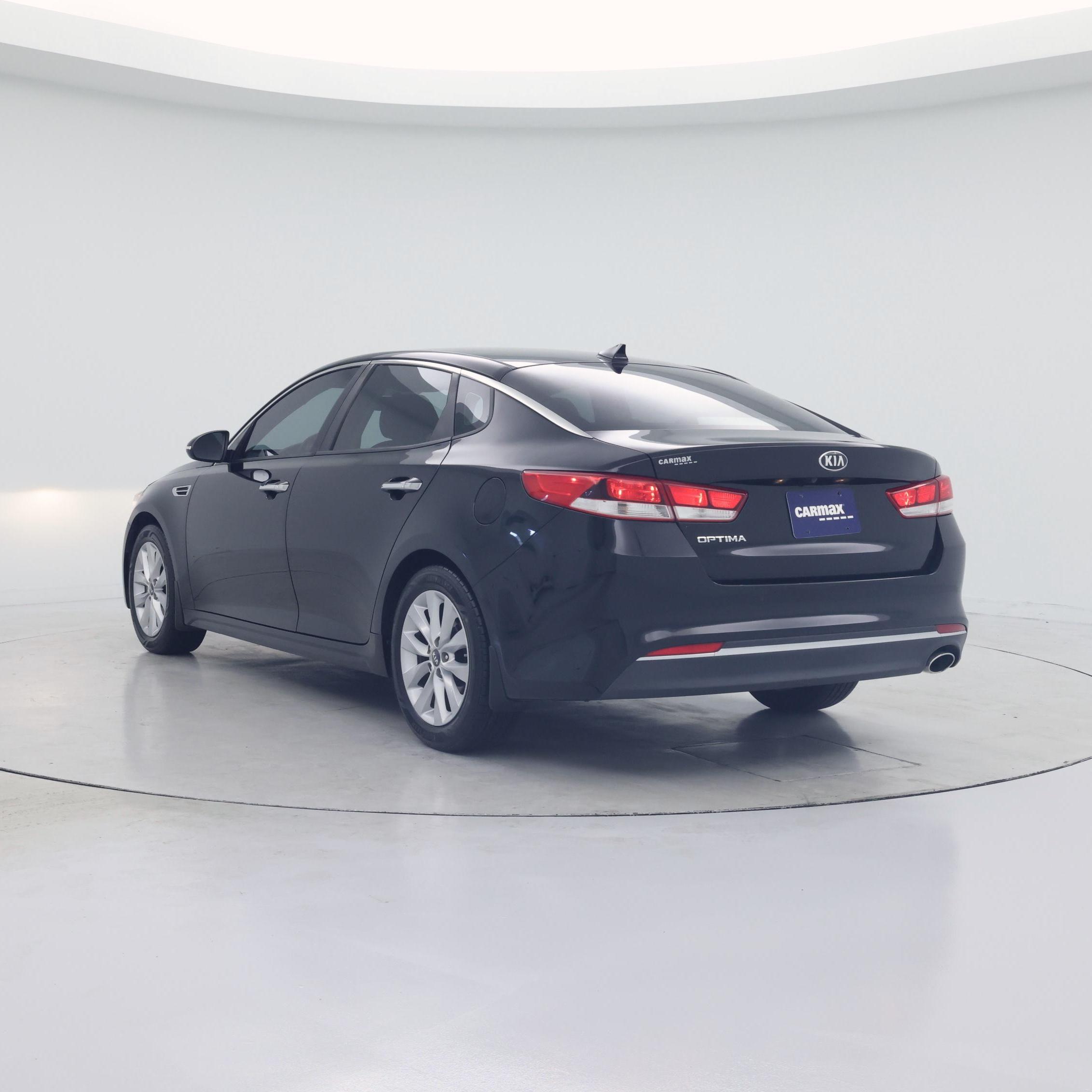 Thumbnail: 2018 Kia Optima - 2