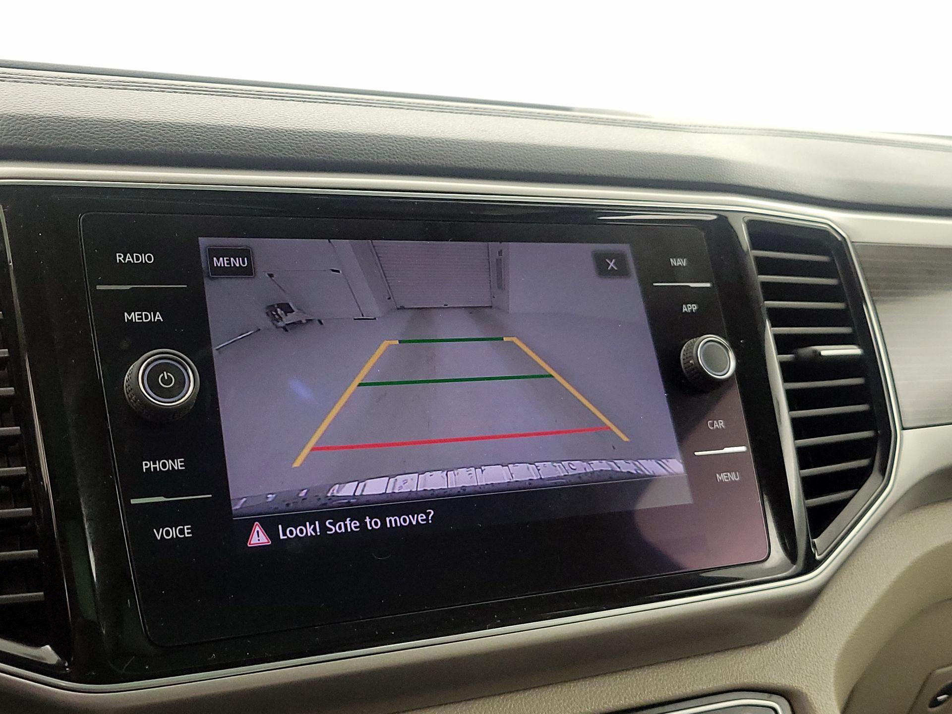 Thumbnail: 2019 Volkswagen Atlas - 14