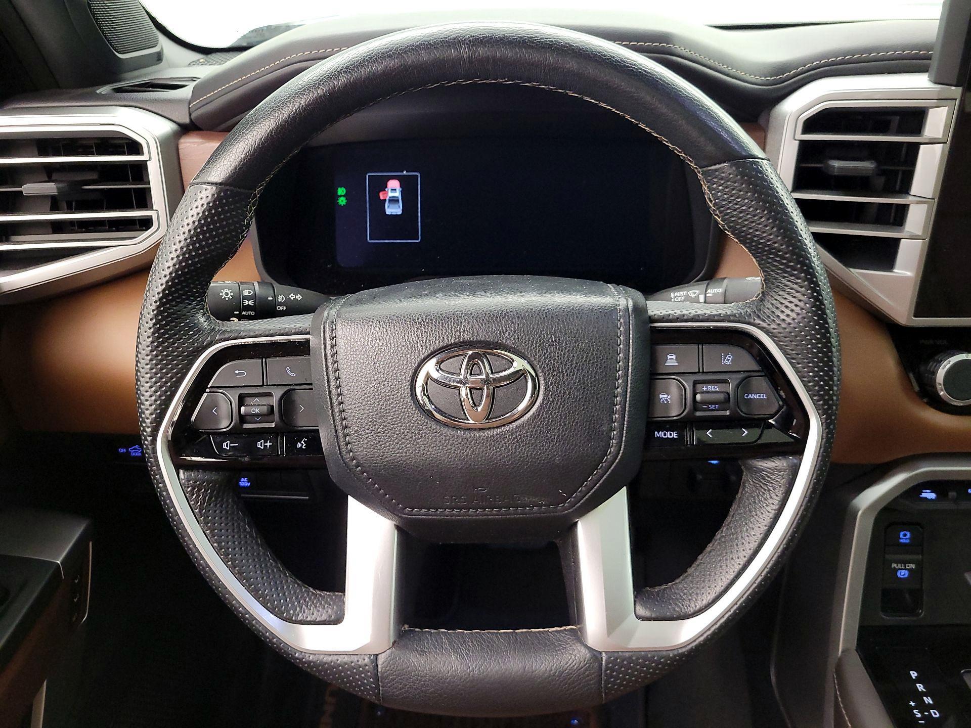 Thumbnail: 2024 Toyota Tundra - 10