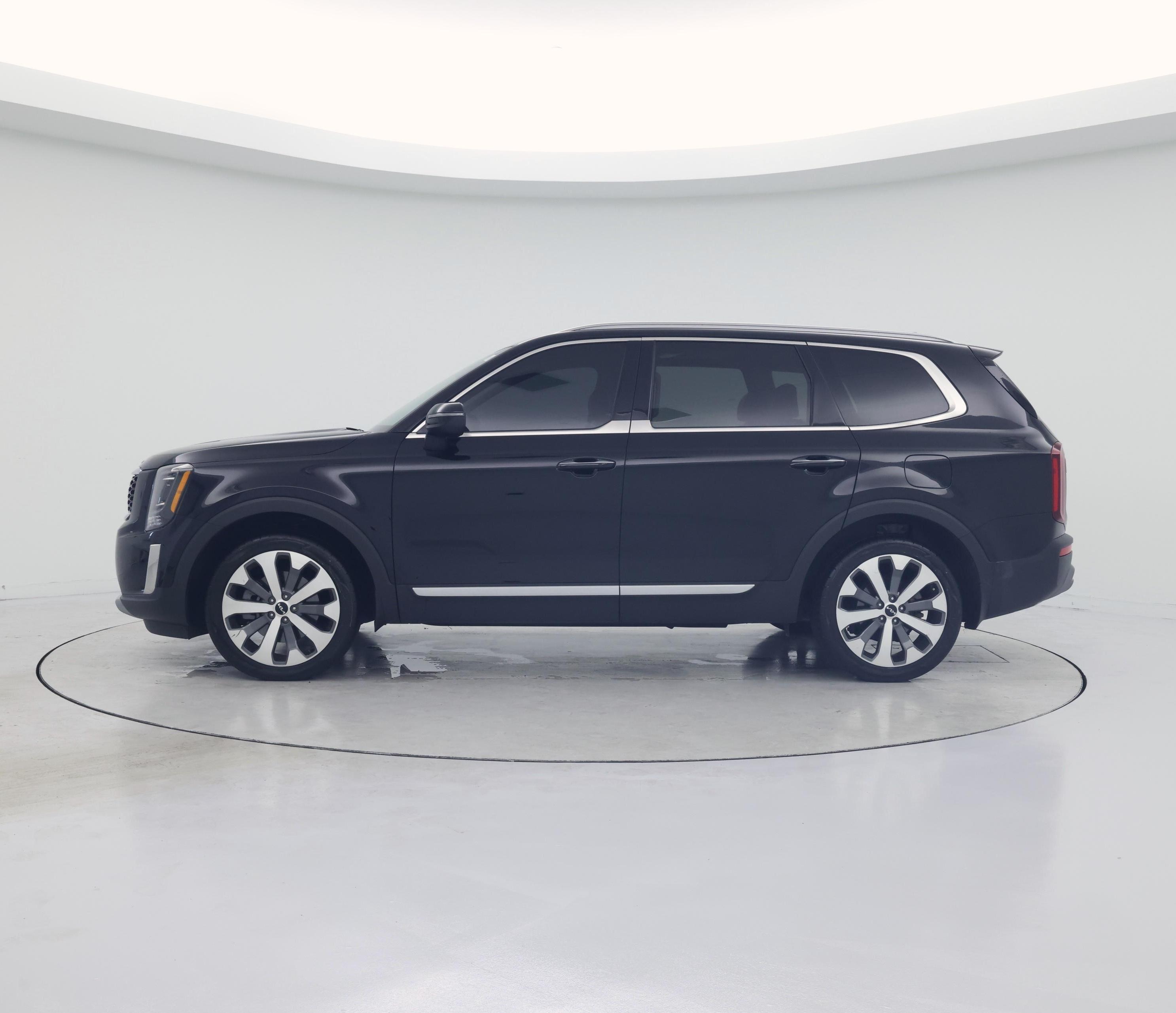 Thumbnail: 2022 Kia Telluride - 3
