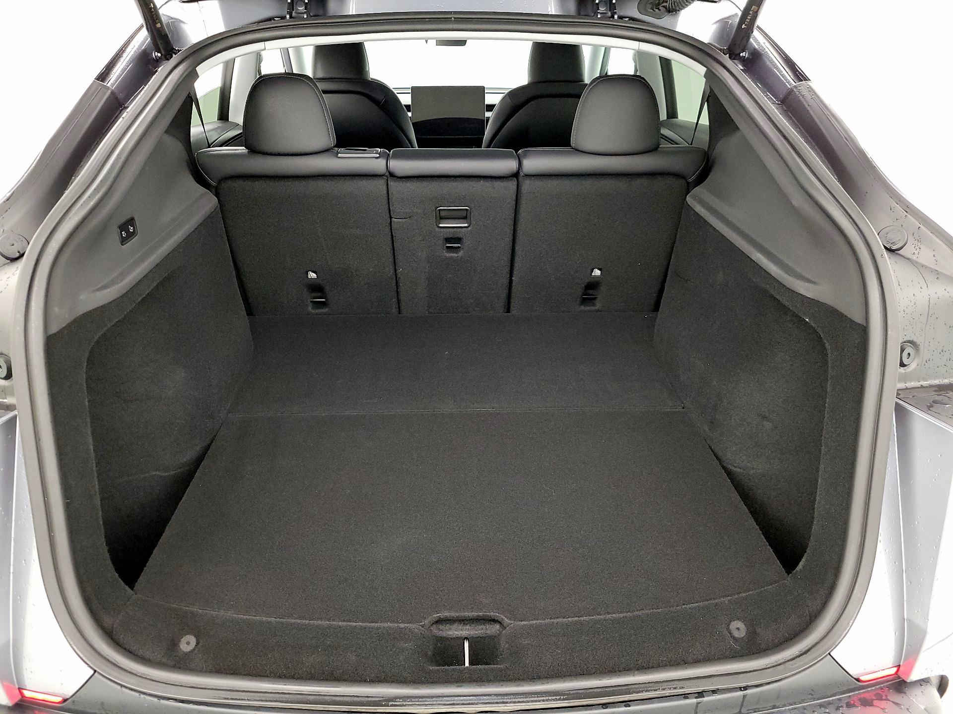 Thumbnail: 2026 Tesla Model Y - 20