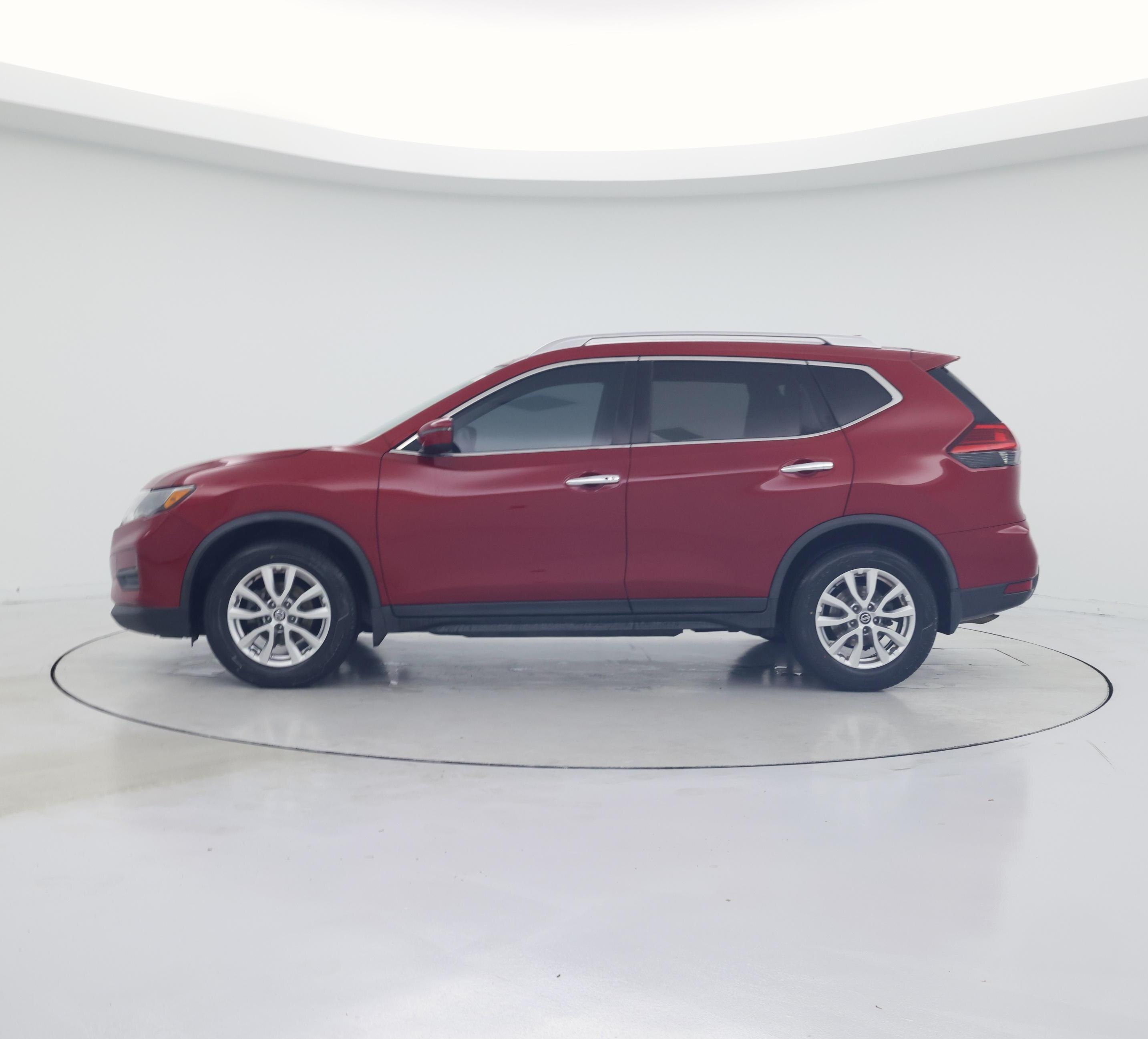 Thumbnail: 2017 Nissan Rogue - 3
