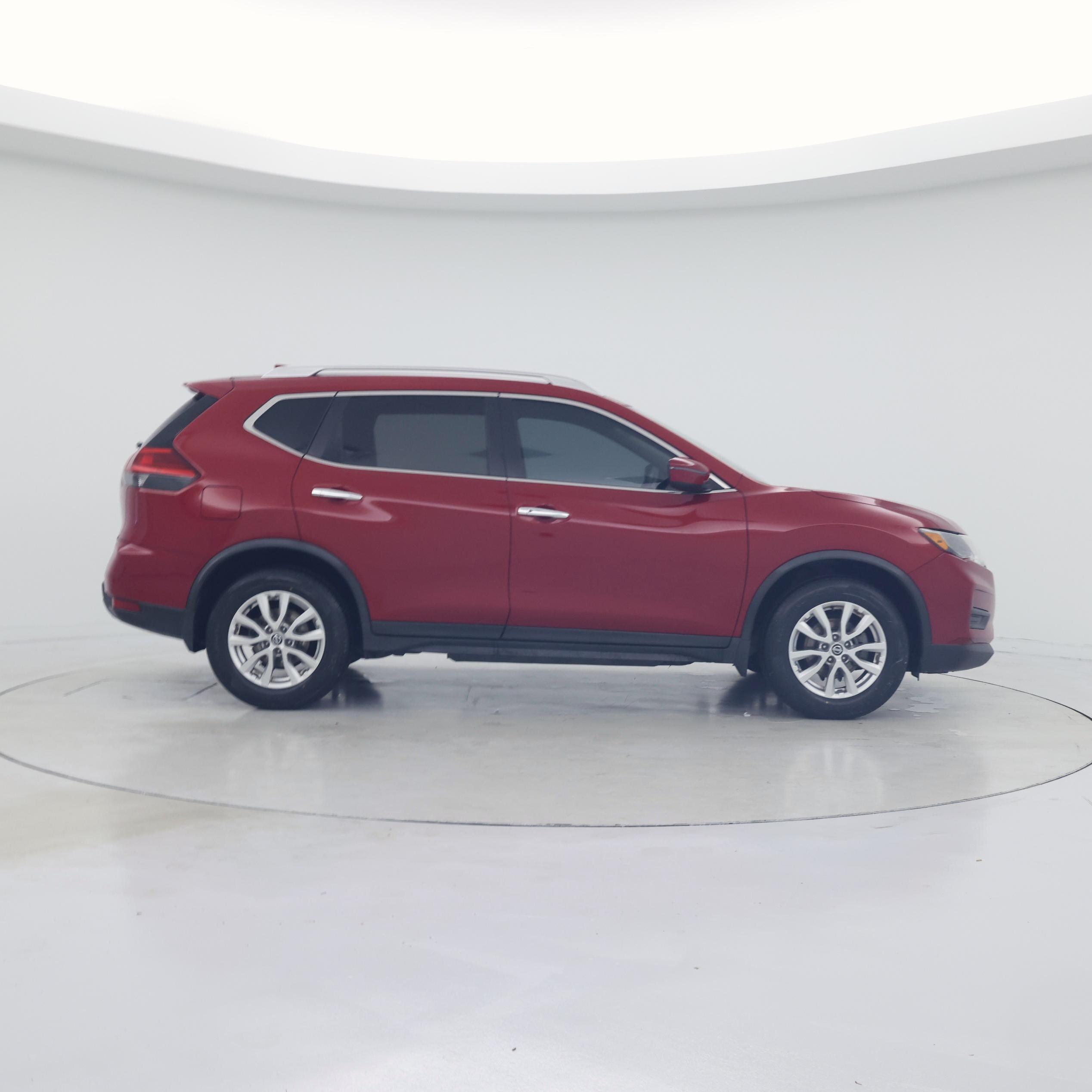 Thumbnail: 2017 Nissan Rogue - 7