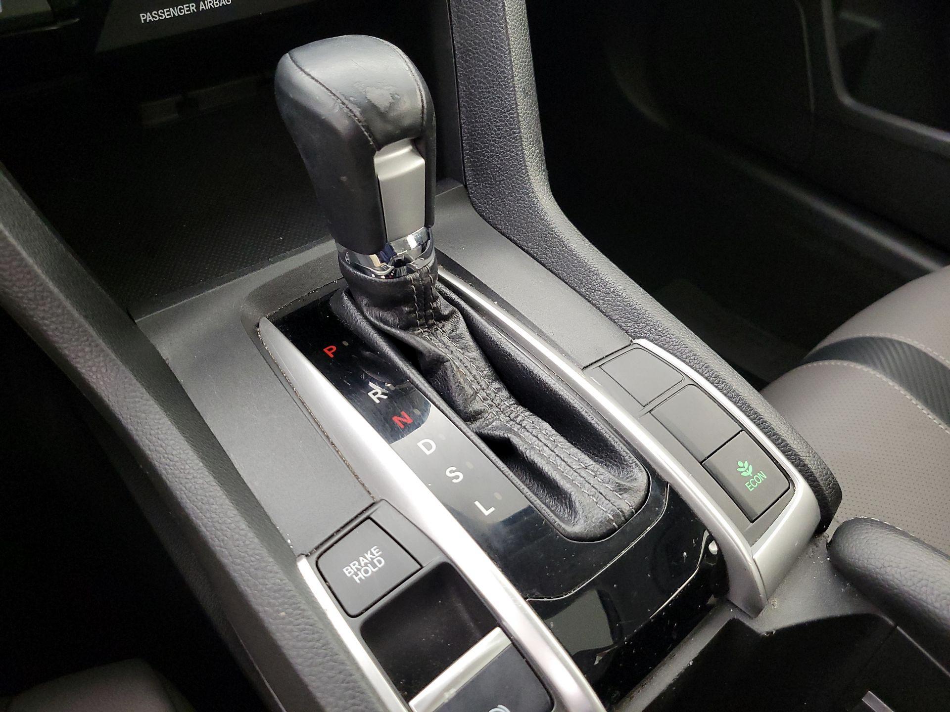 Thumbnail: 2018 Honda Civic - 18