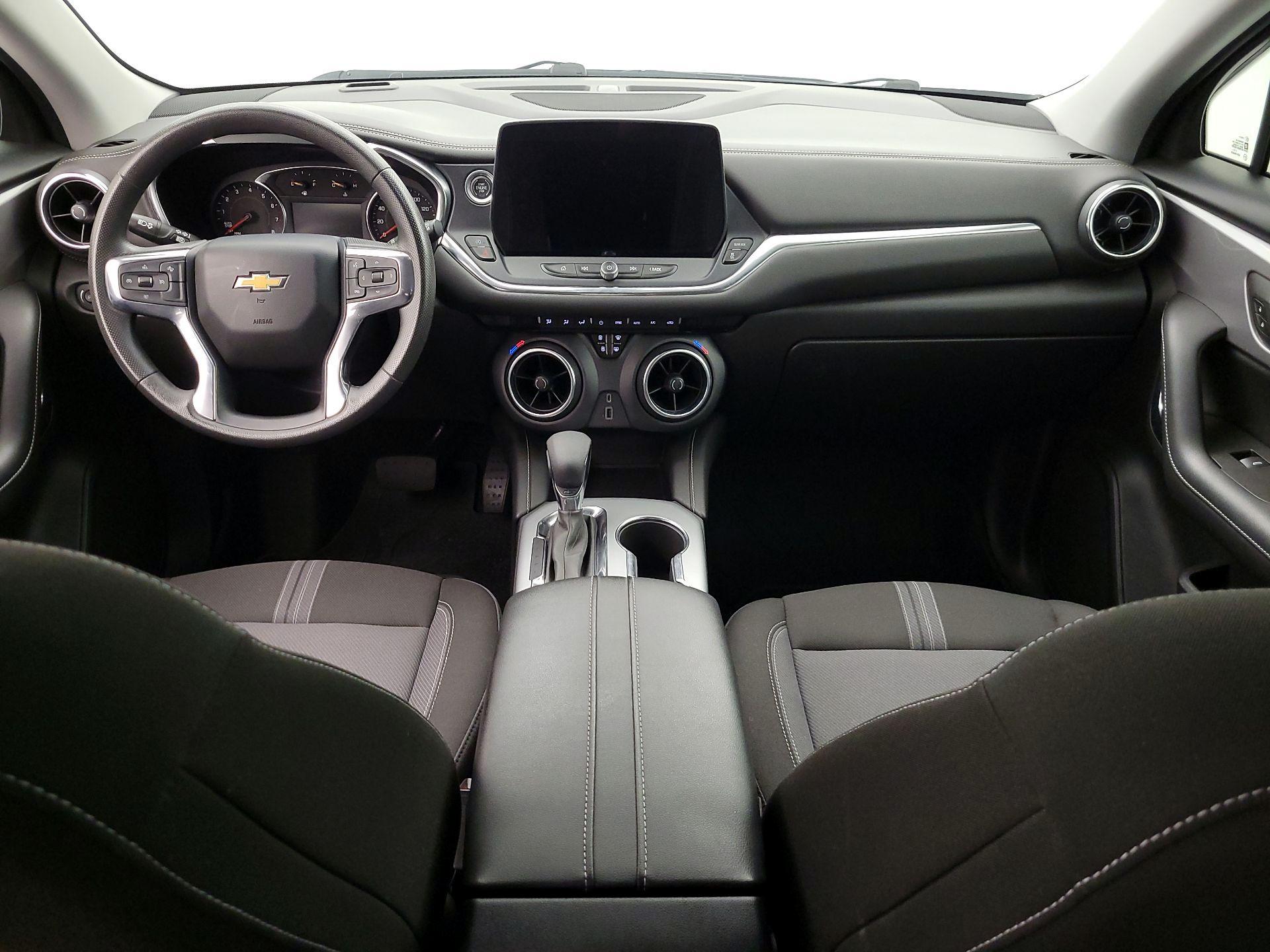 Thumbnail: 2023 Chevrolet Blazer - 9