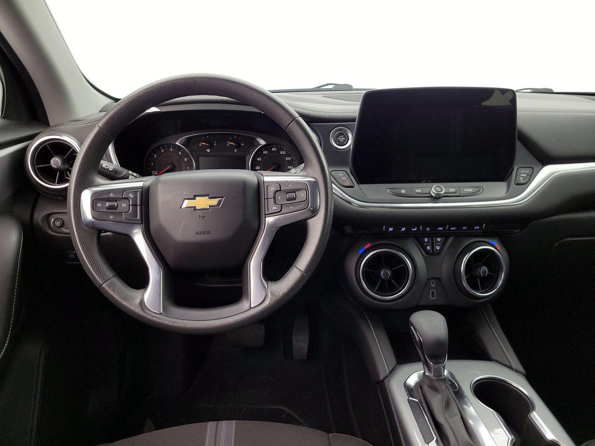 Thumbnail: 2023 Chevrolet Blazer - 10