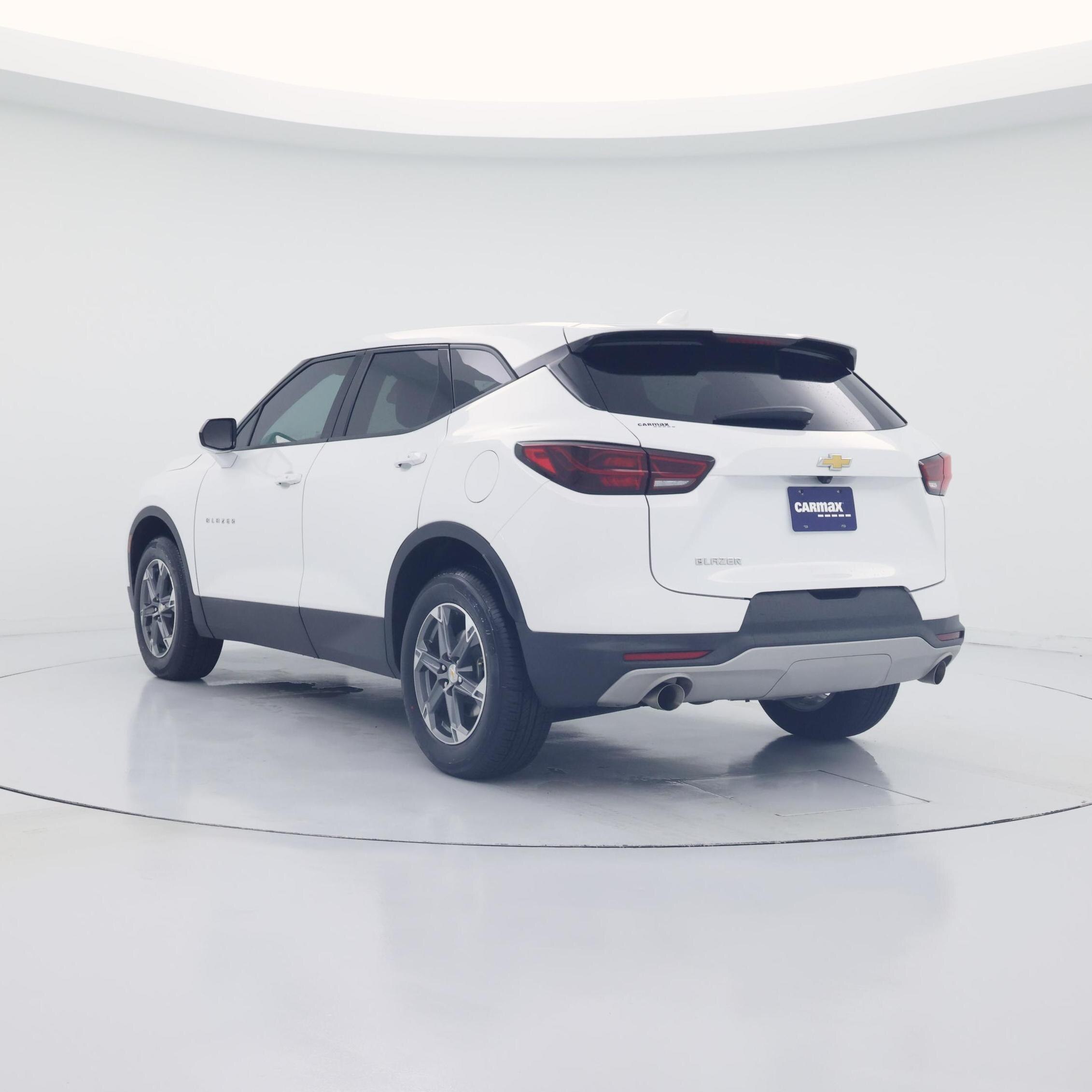 Thumbnail: 2023 Chevrolet Blazer - 2