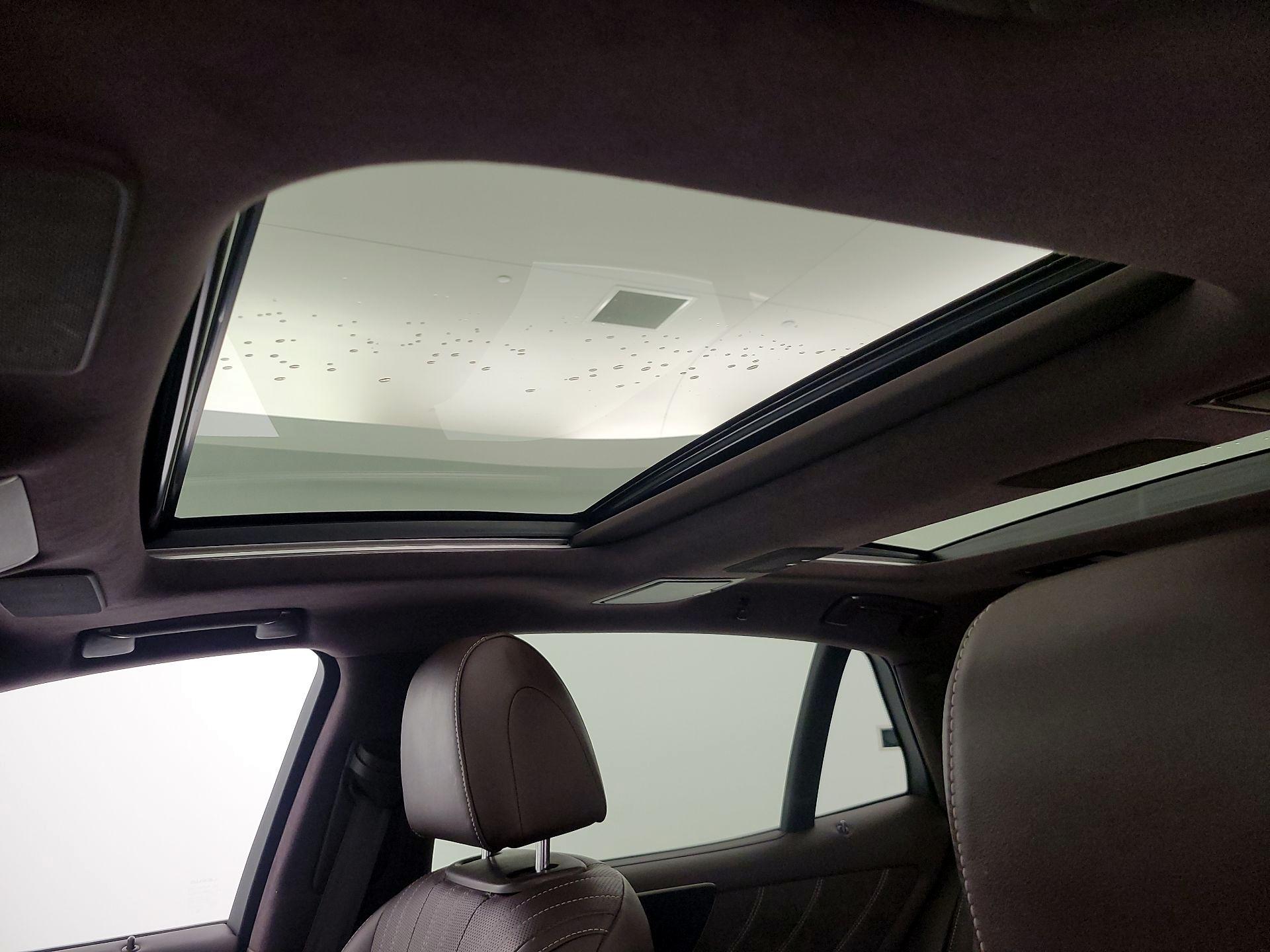 Thumbnail: 2019 Lexus LS - 20