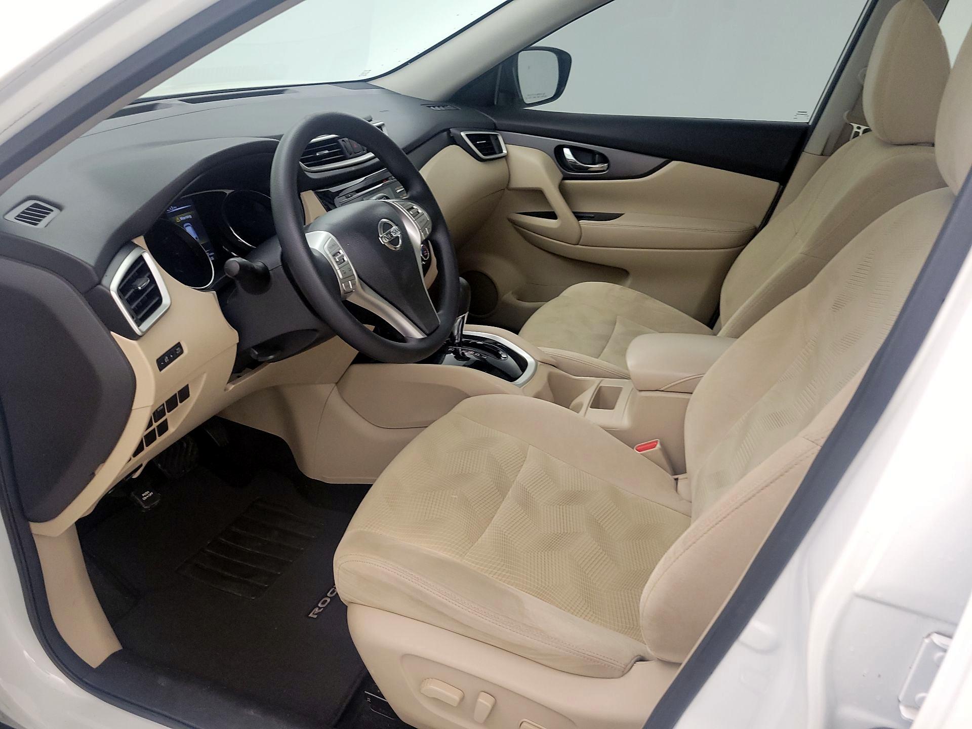 Thumbnail: 2016 Nissan Rogue - 11