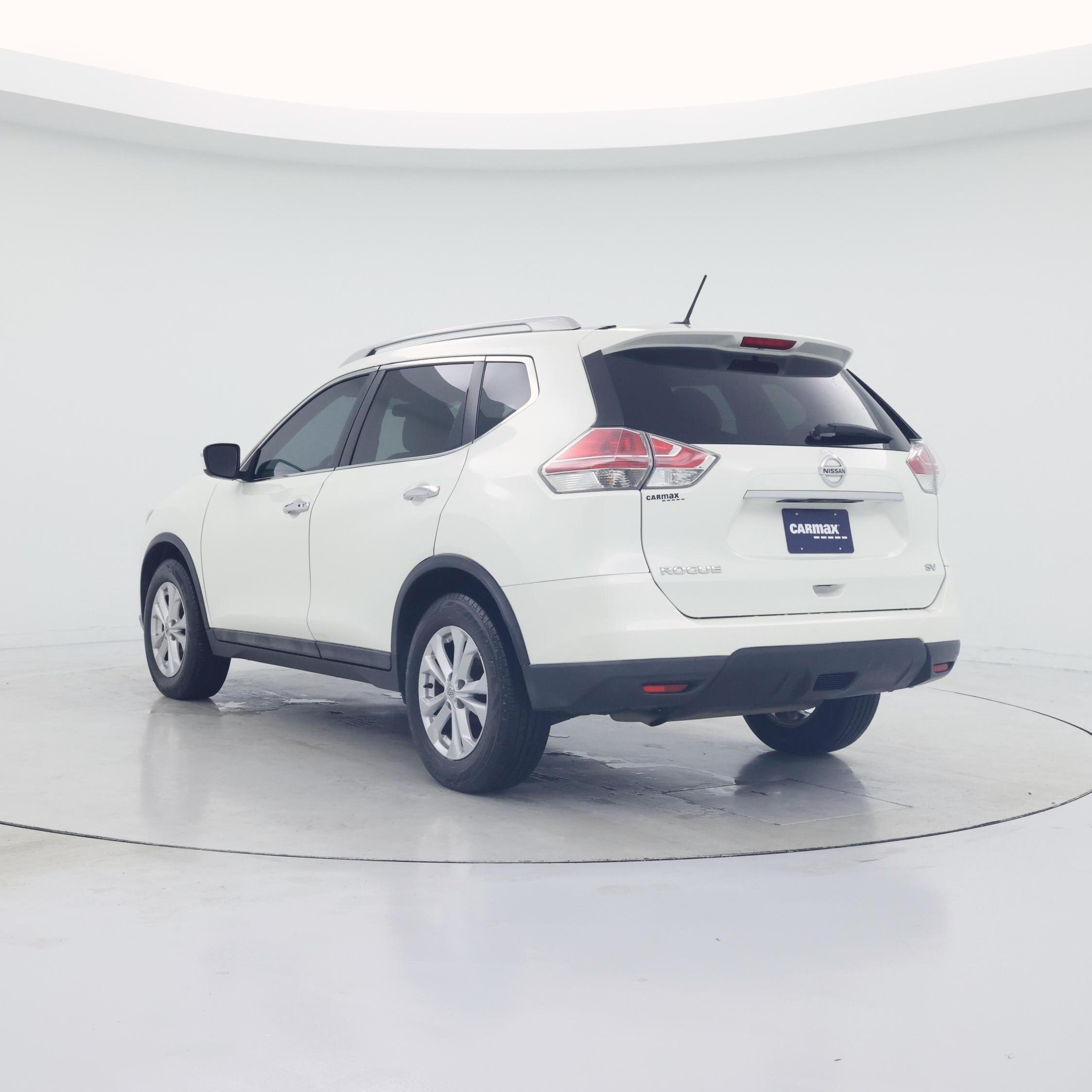 Thumbnail: 2016 Nissan Rogue - 2