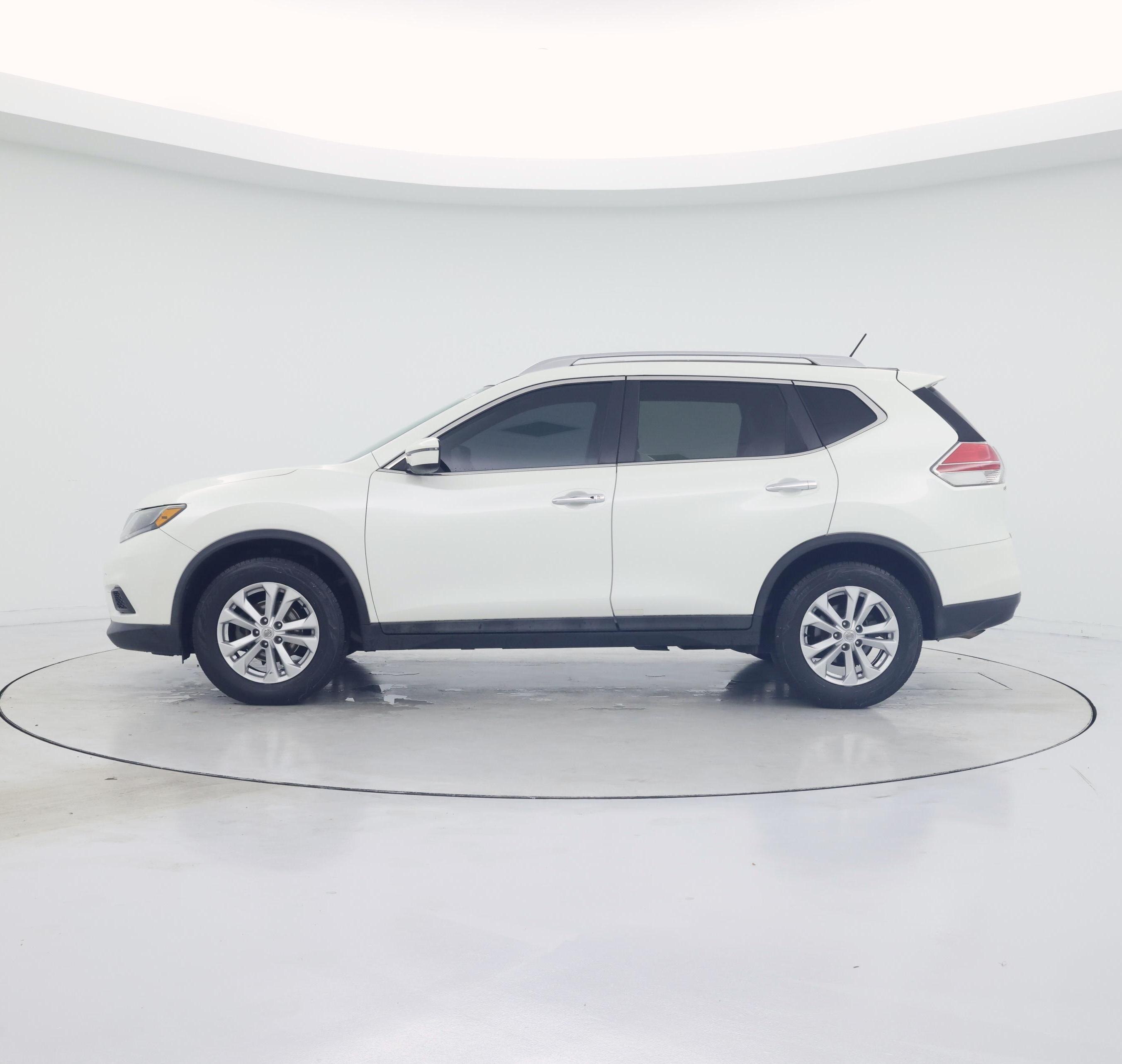 Thumbnail: 2016 Nissan Rogue - 3
