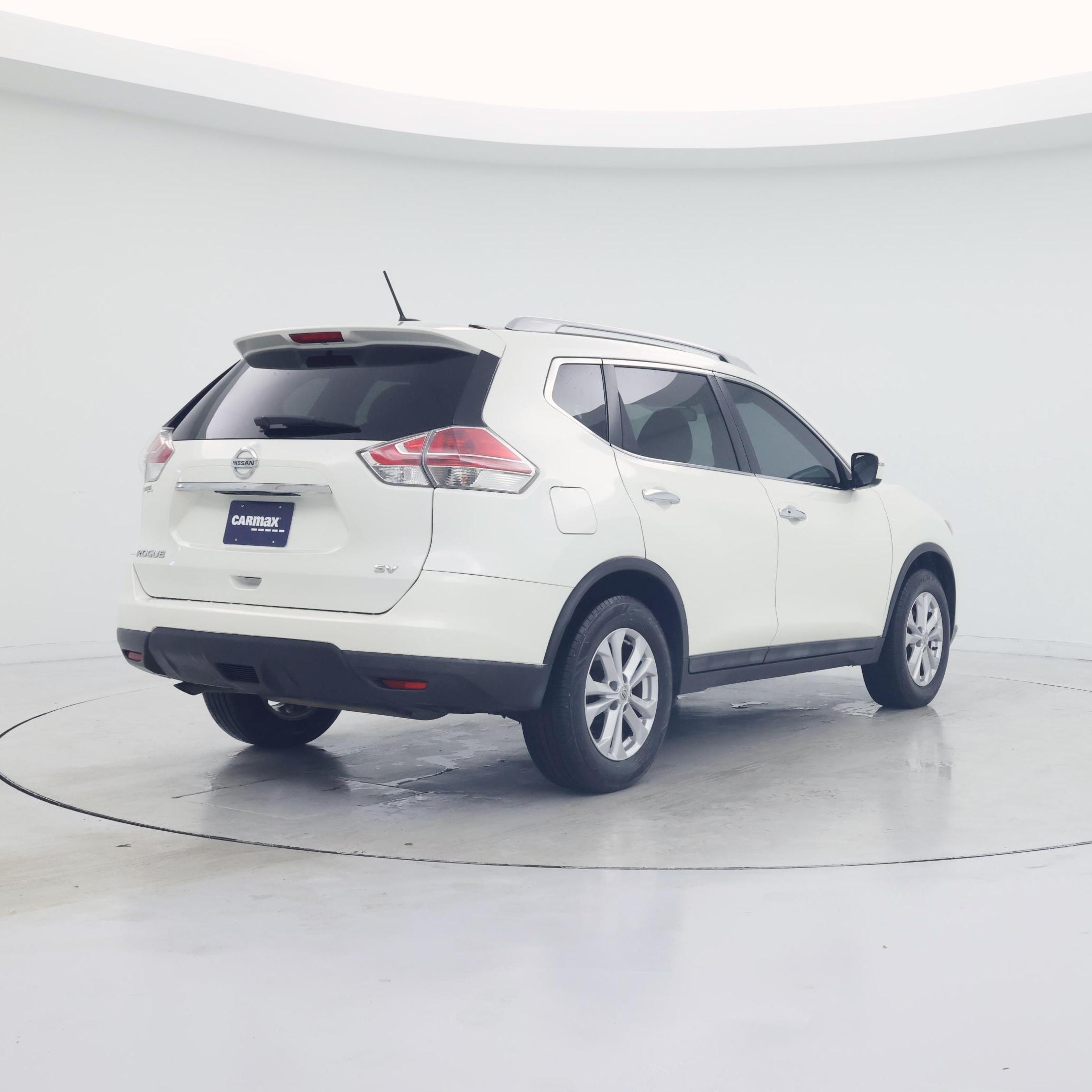 Thumbnail: 2016 Nissan Rogue - 8
