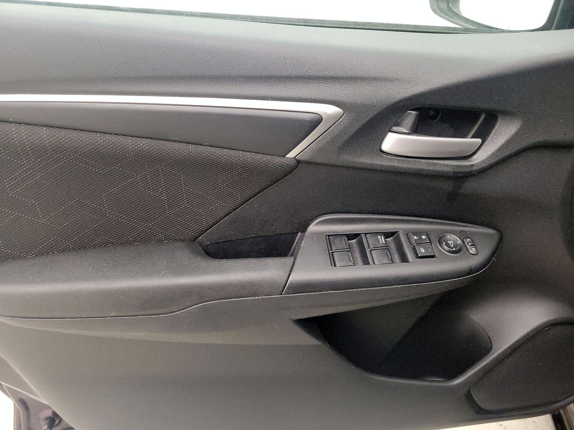 Thumbnail: 2015 Honda Fit - 12