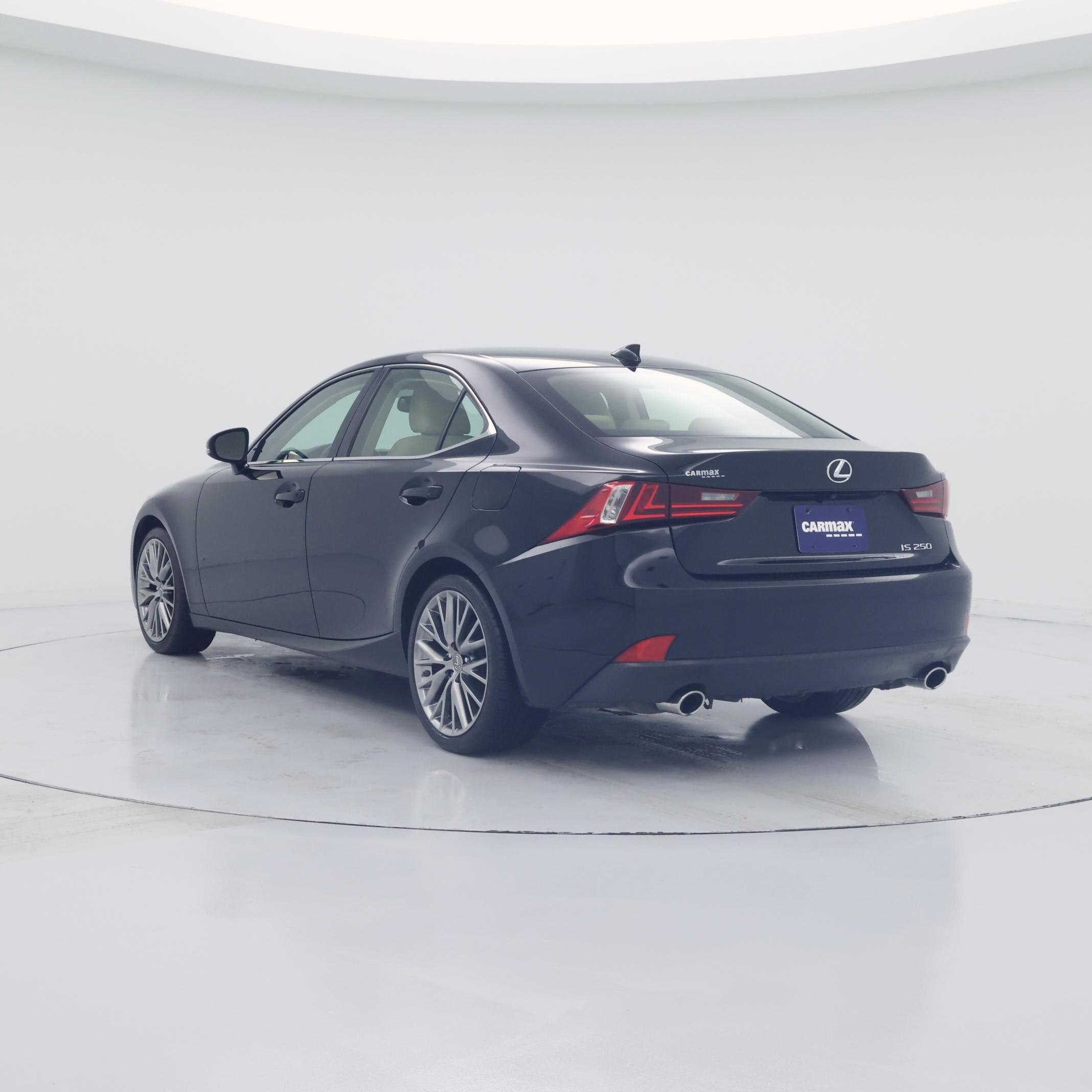 Thumbnail: 2014 Lexus IS - 2