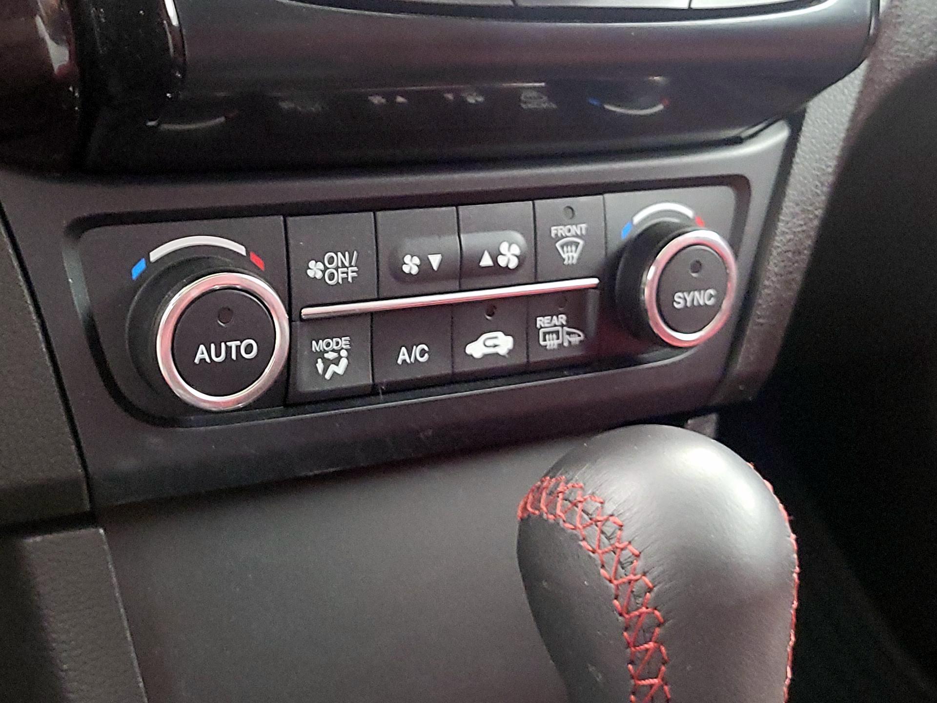 Thumbnail: 2022 Acura ILX - 16