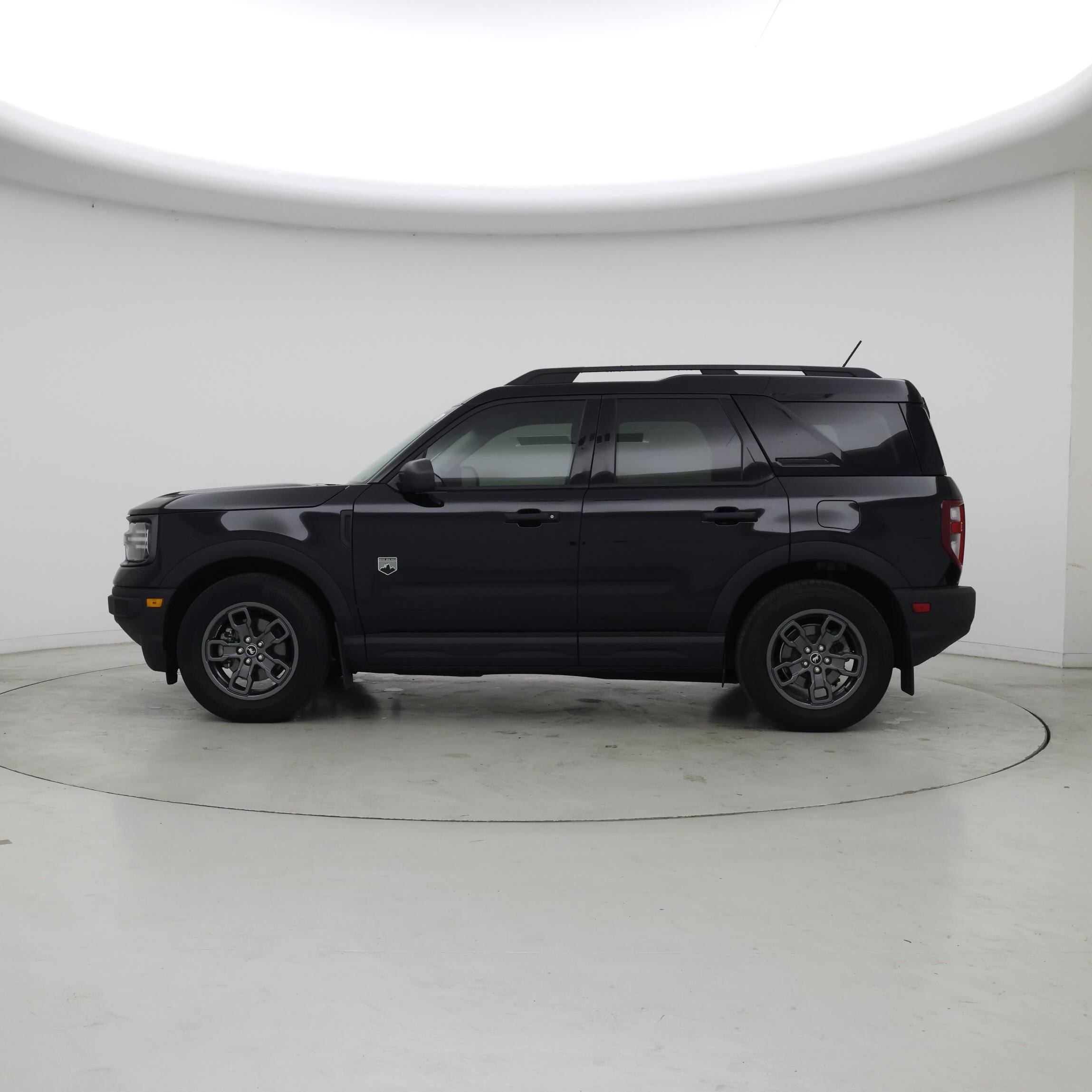 Thumbnail: 2023 Ford Bronco Sport - 3