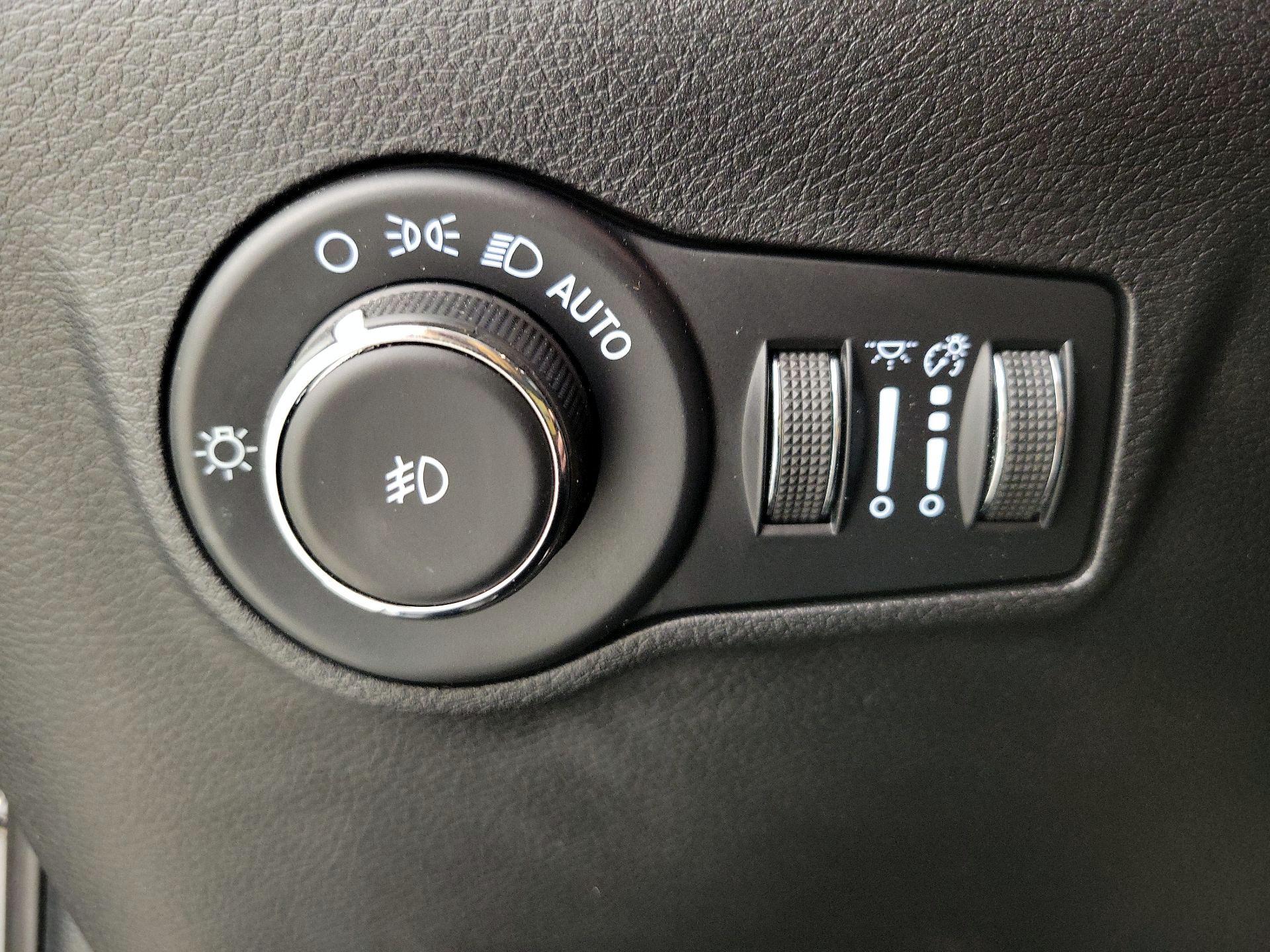 Thumbnail: 2024 Jeep Compass - 13