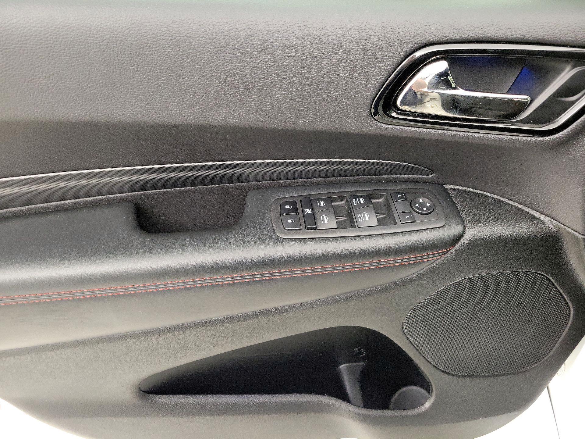 Thumbnail: 2023 Dodge Durango - 12