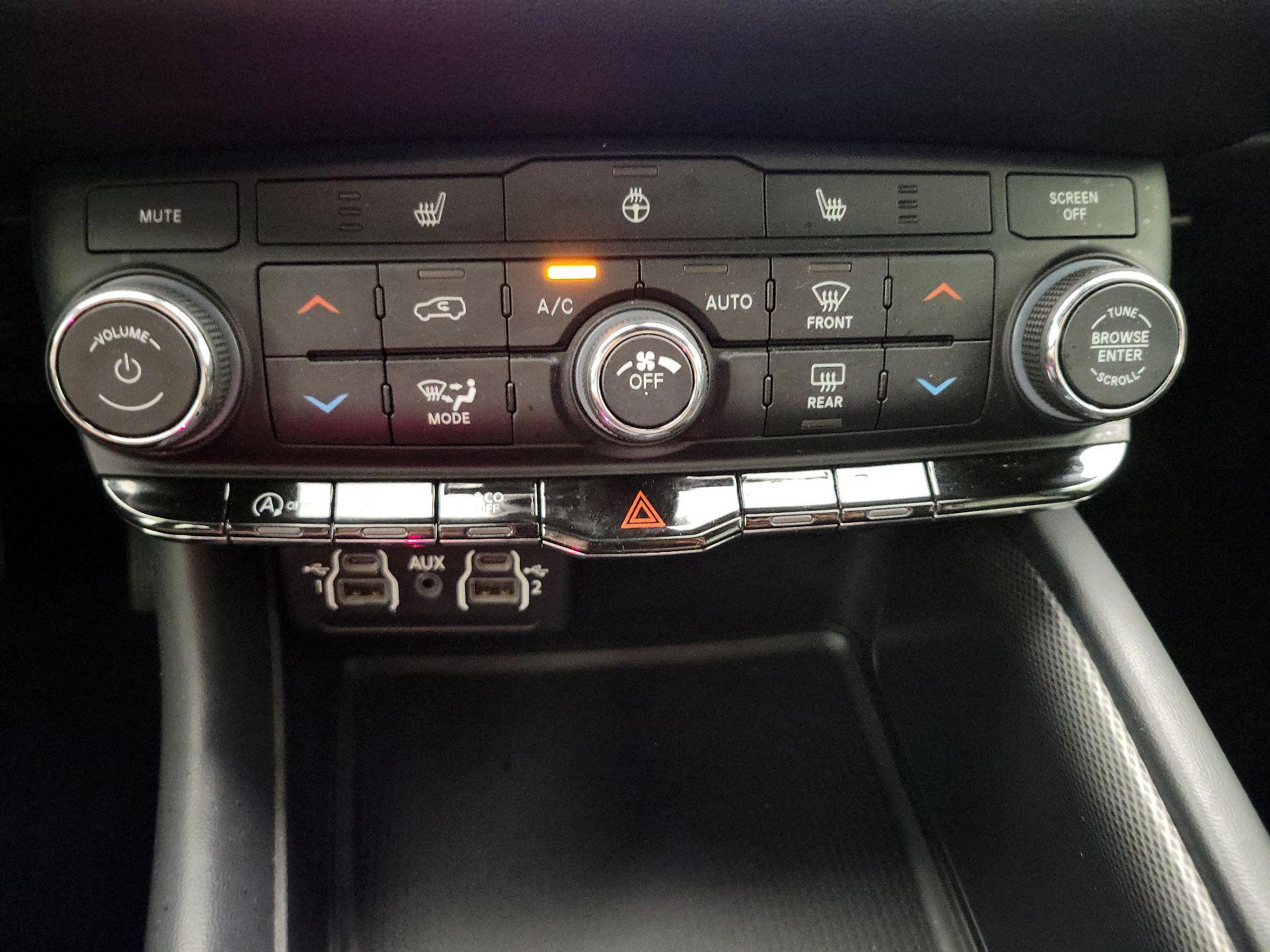 Thumbnail: 2023 Dodge Durango - 16