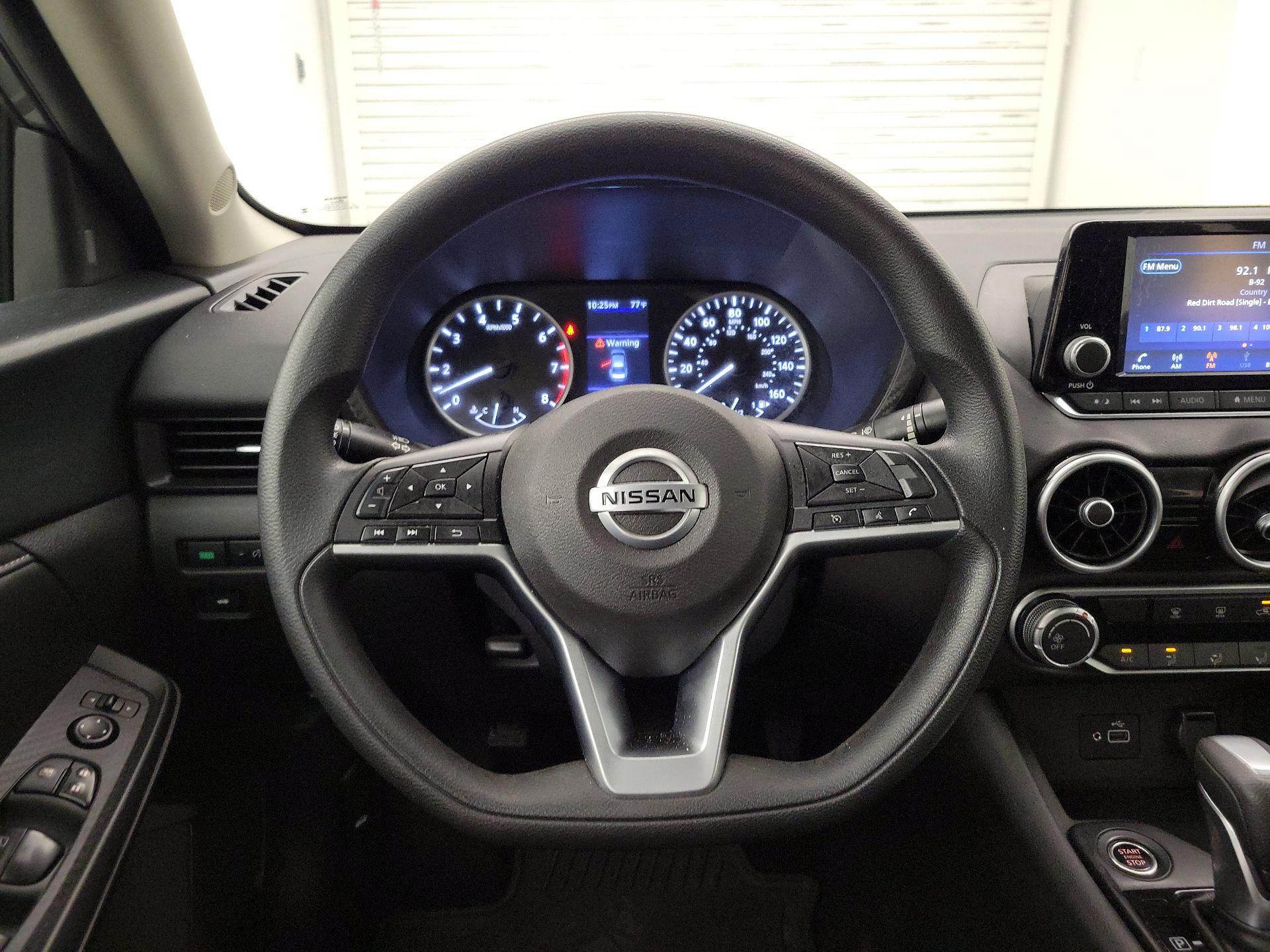 Thumbnail: 2023 Nissan Sentra - 10
