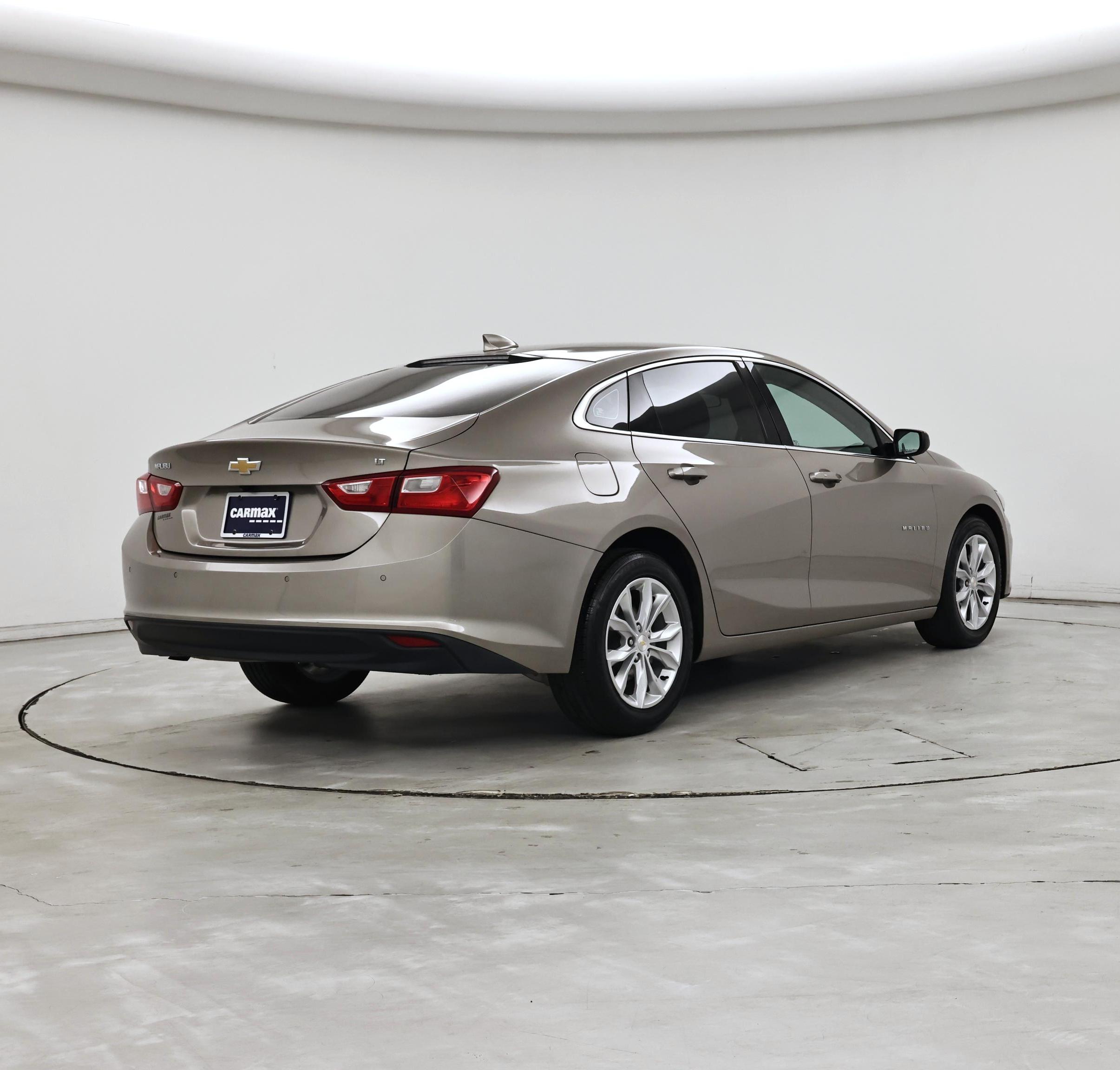 Thumbnail: 2024 Chevrolet Malibu - 8