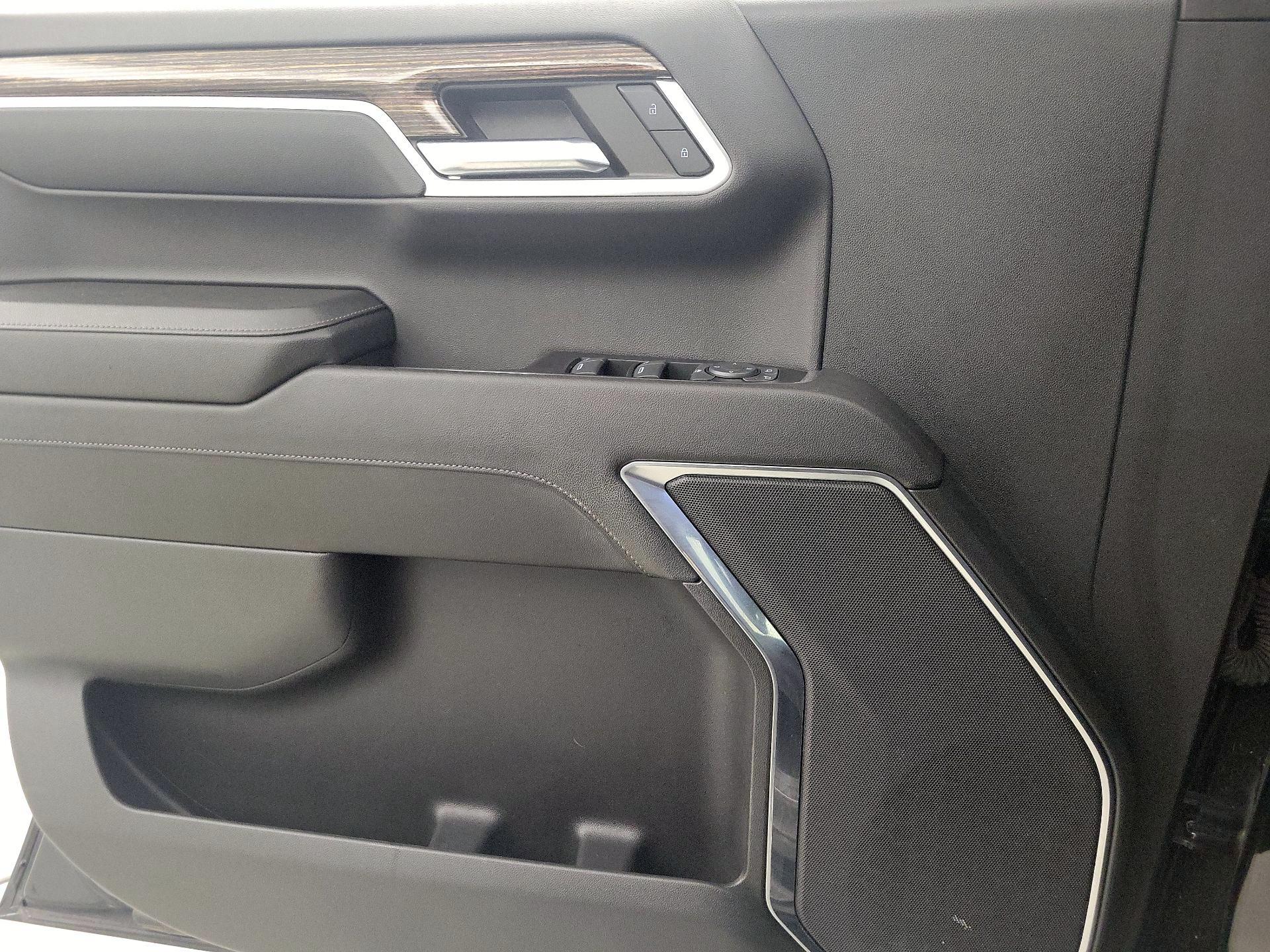 Thumbnail: 2023 GMC Sierra 1500 - 12