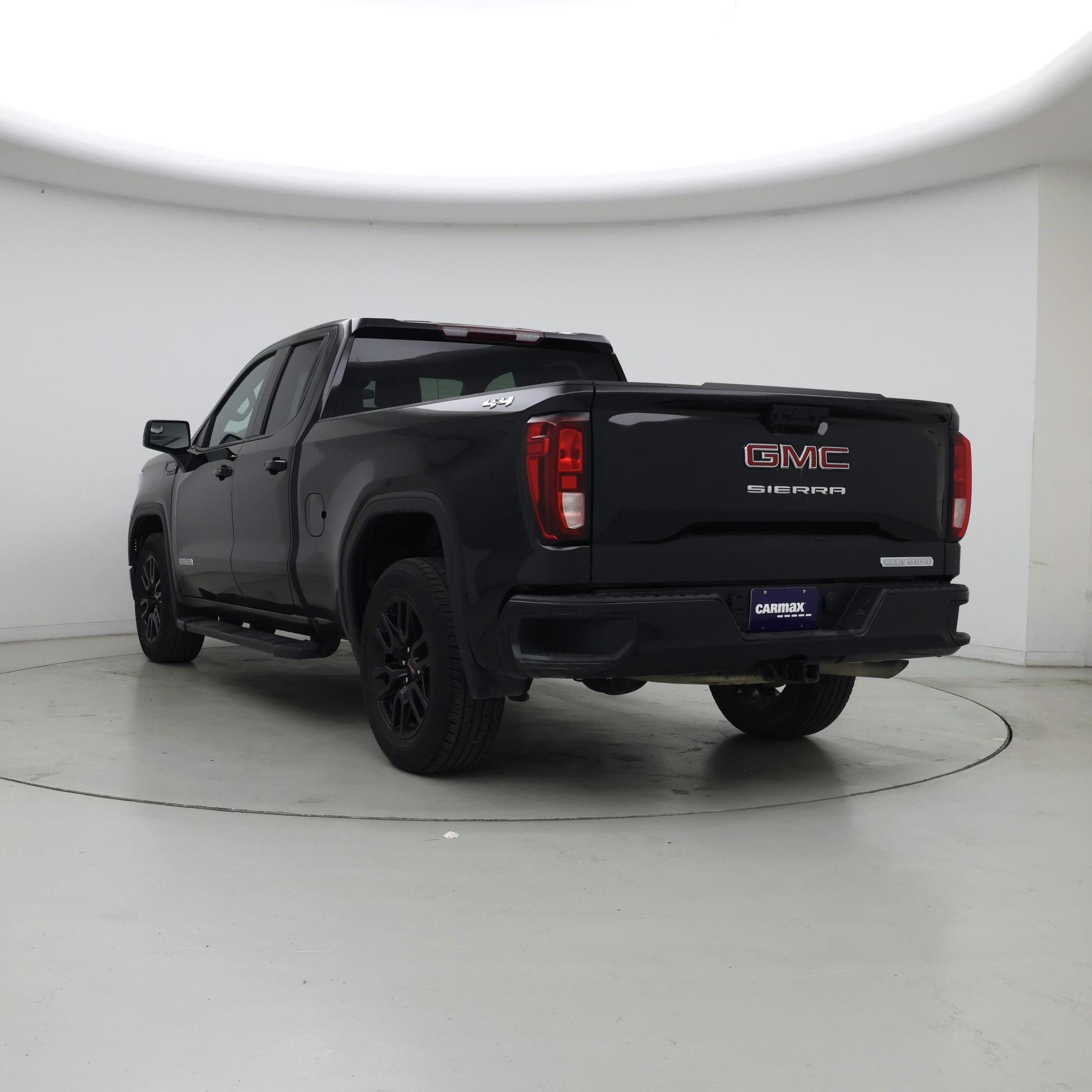Thumbnail: 2023 GMC Sierra 1500 - 2