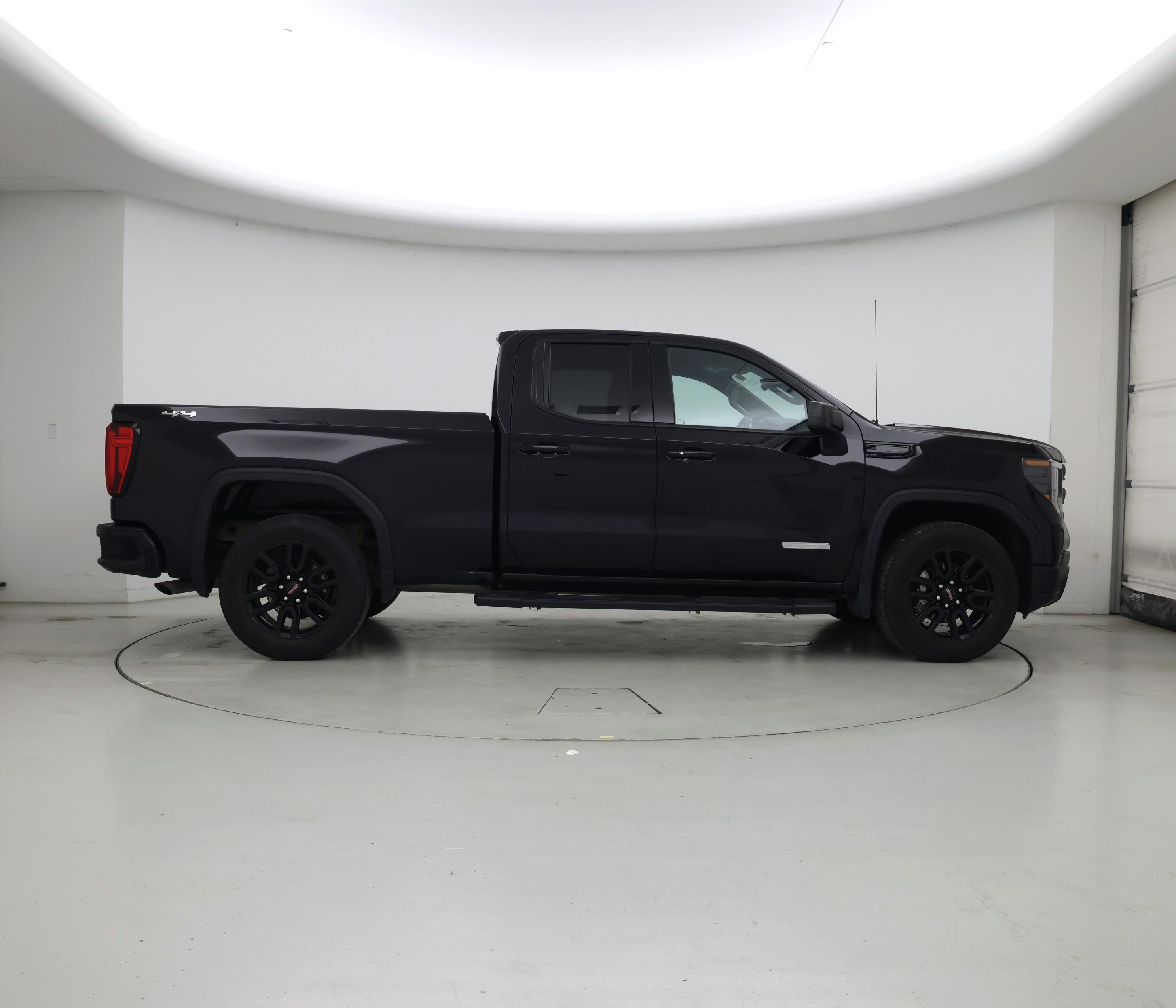 Thumbnail: 2023 GMC Sierra 1500 - 7