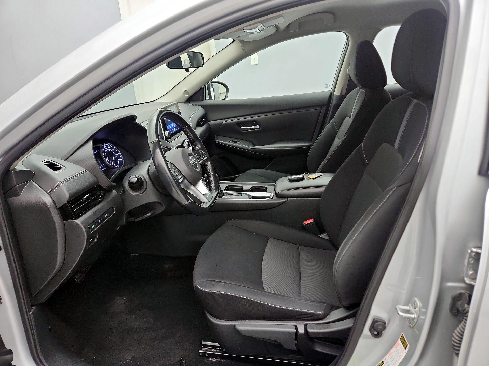 Thumbnail: 2022 Nissan Sentra - 11