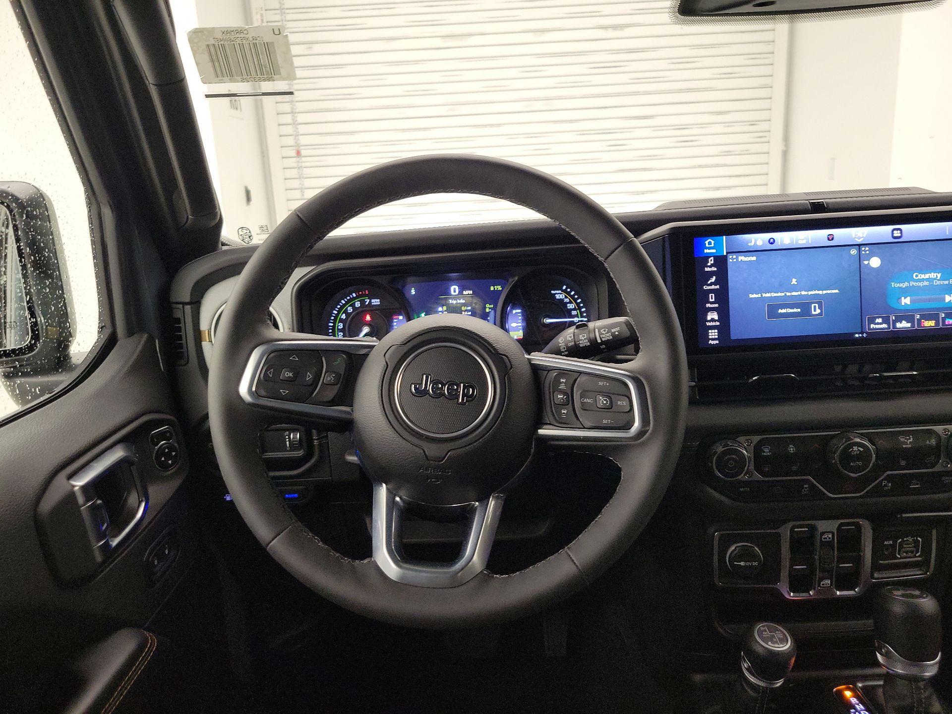 Thumbnail: 2025 Jeep Wrangler - 10