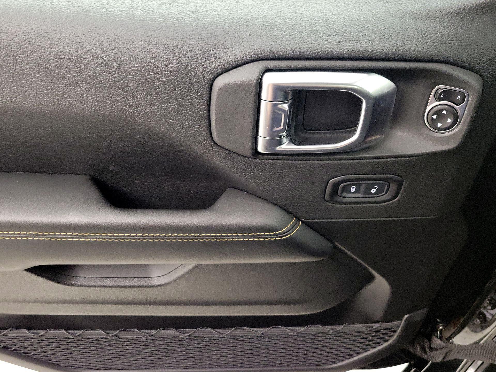 Thumbnail: 2025 Jeep Wrangler - 12