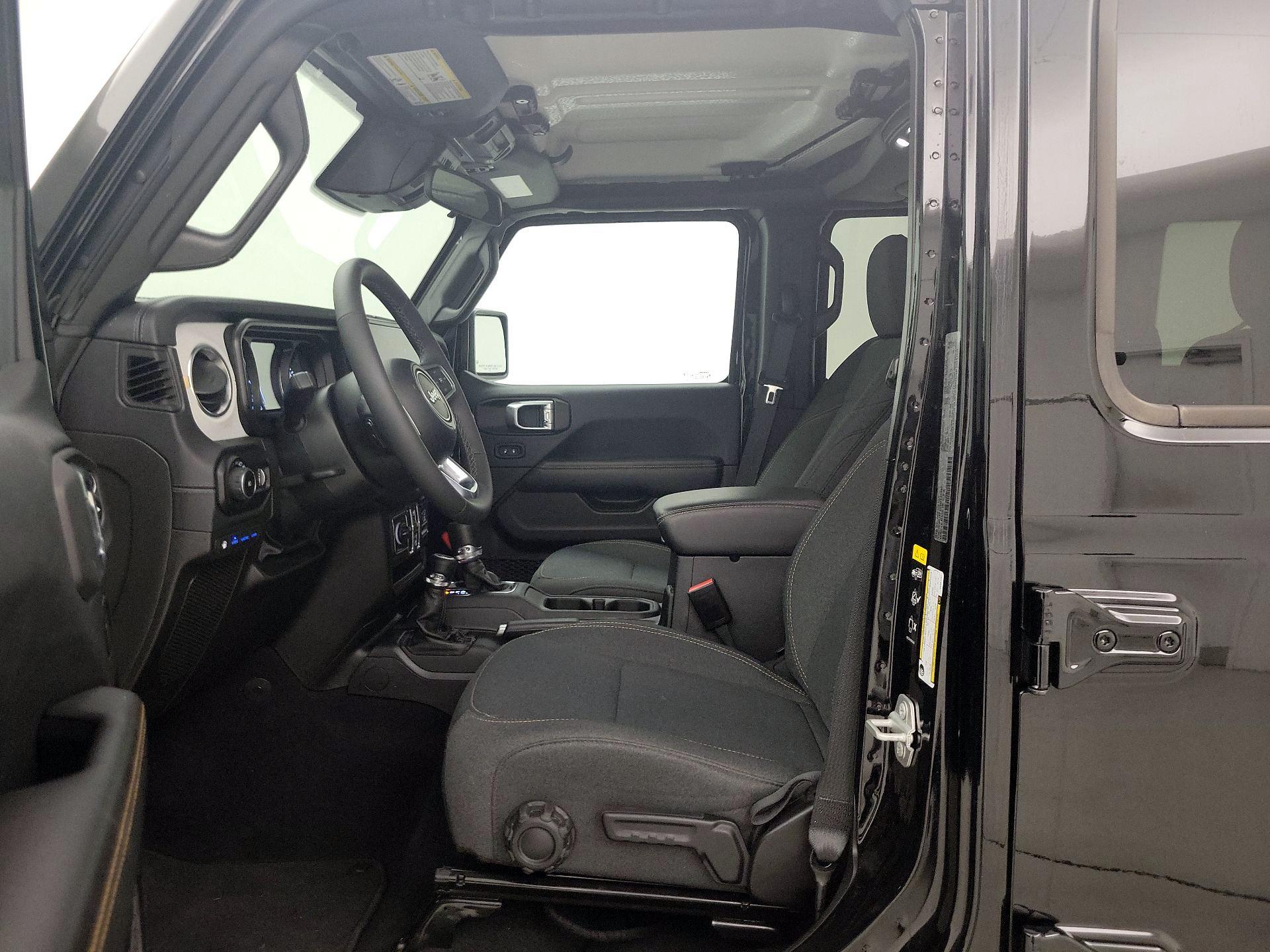 Thumbnail: 2025 Jeep Wrangler - 11