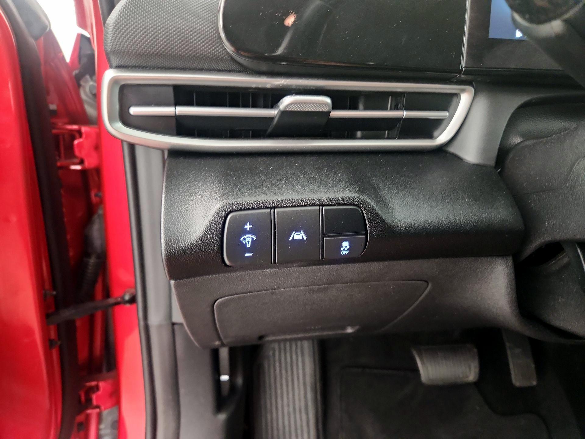 Thumbnail: 2023 Hyundai Elantra - 13