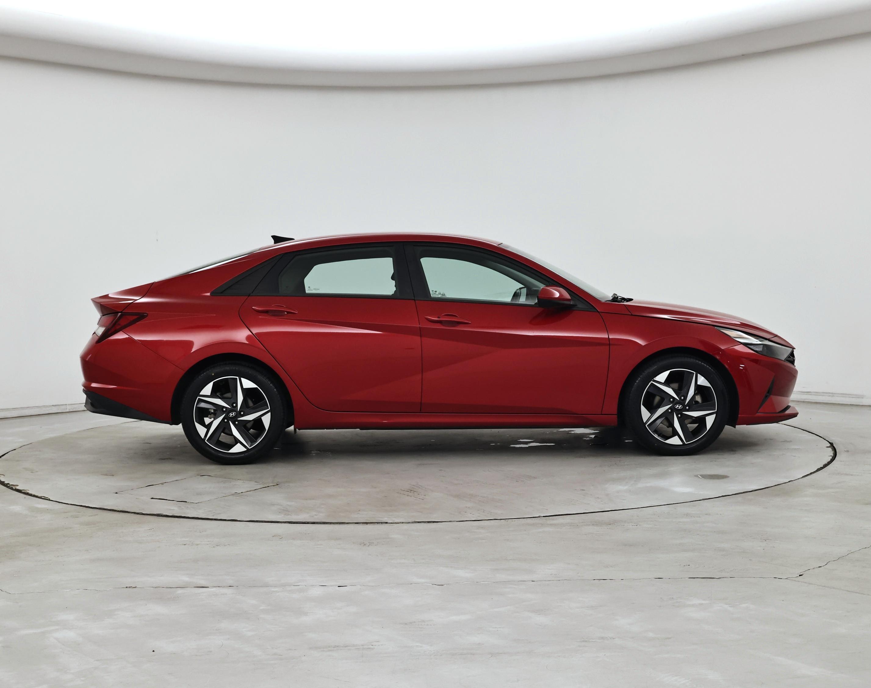 Thumbnail: 2023 Hyundai Elantra - 7