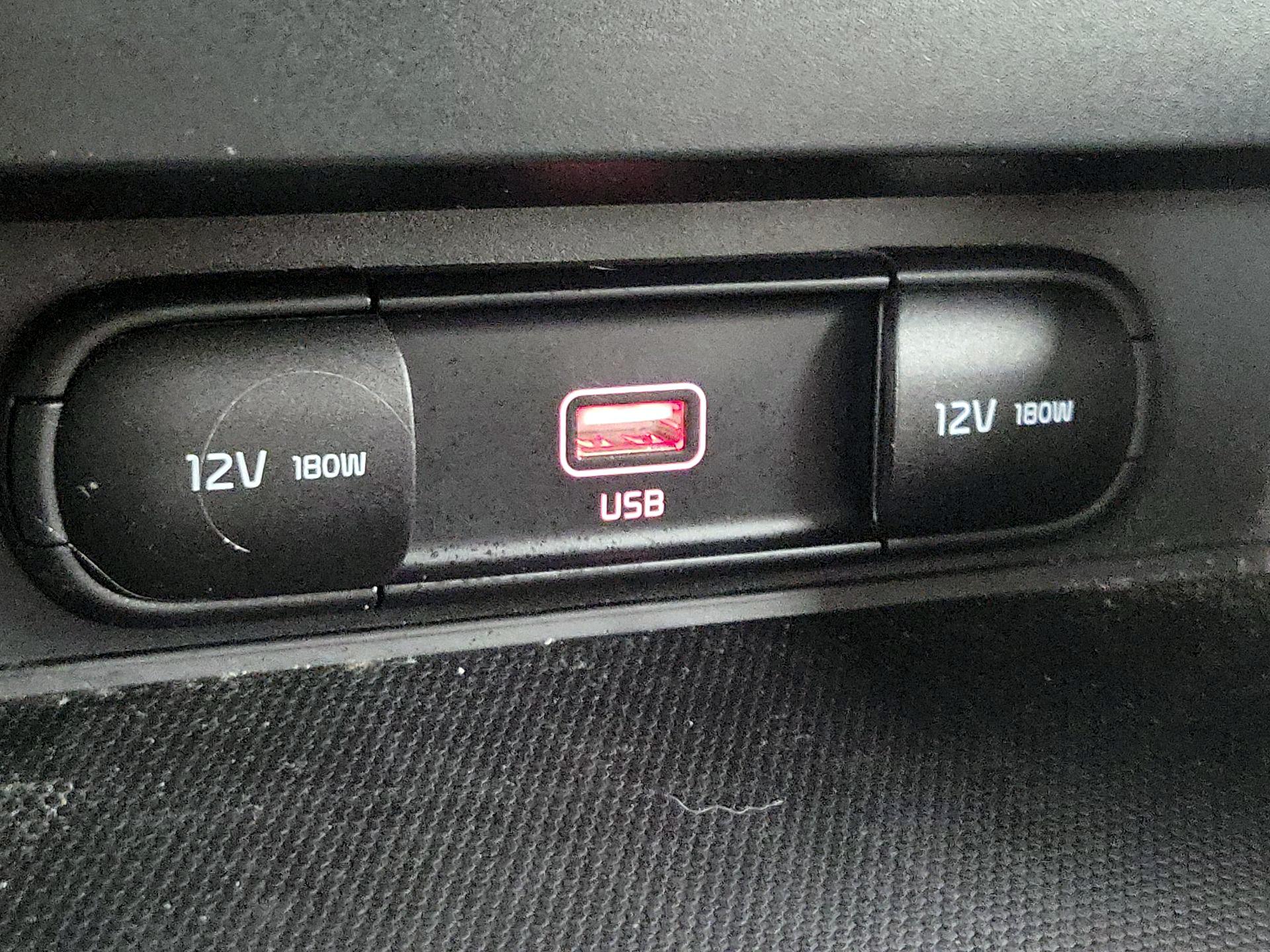 Thumbnail: 2022 Kia Soul - 18