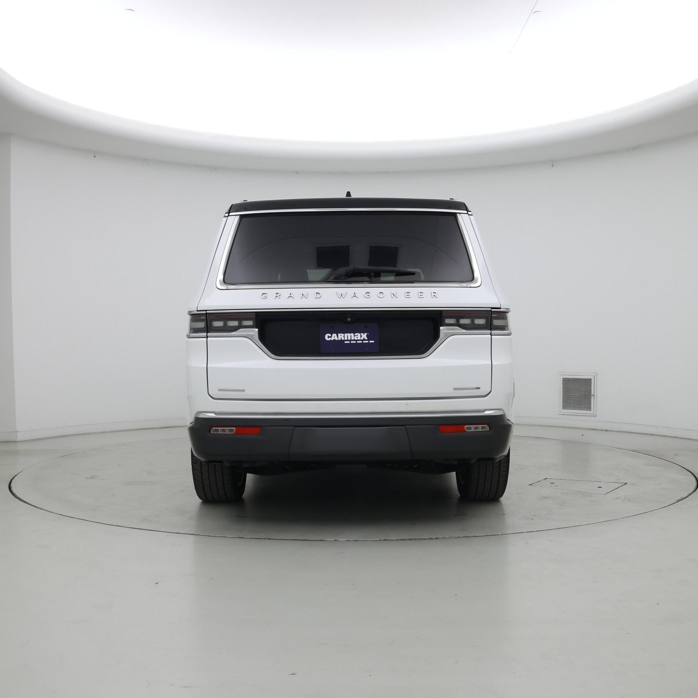 Thumbnail: 2022 Jeep Grand Wagoneer - 6