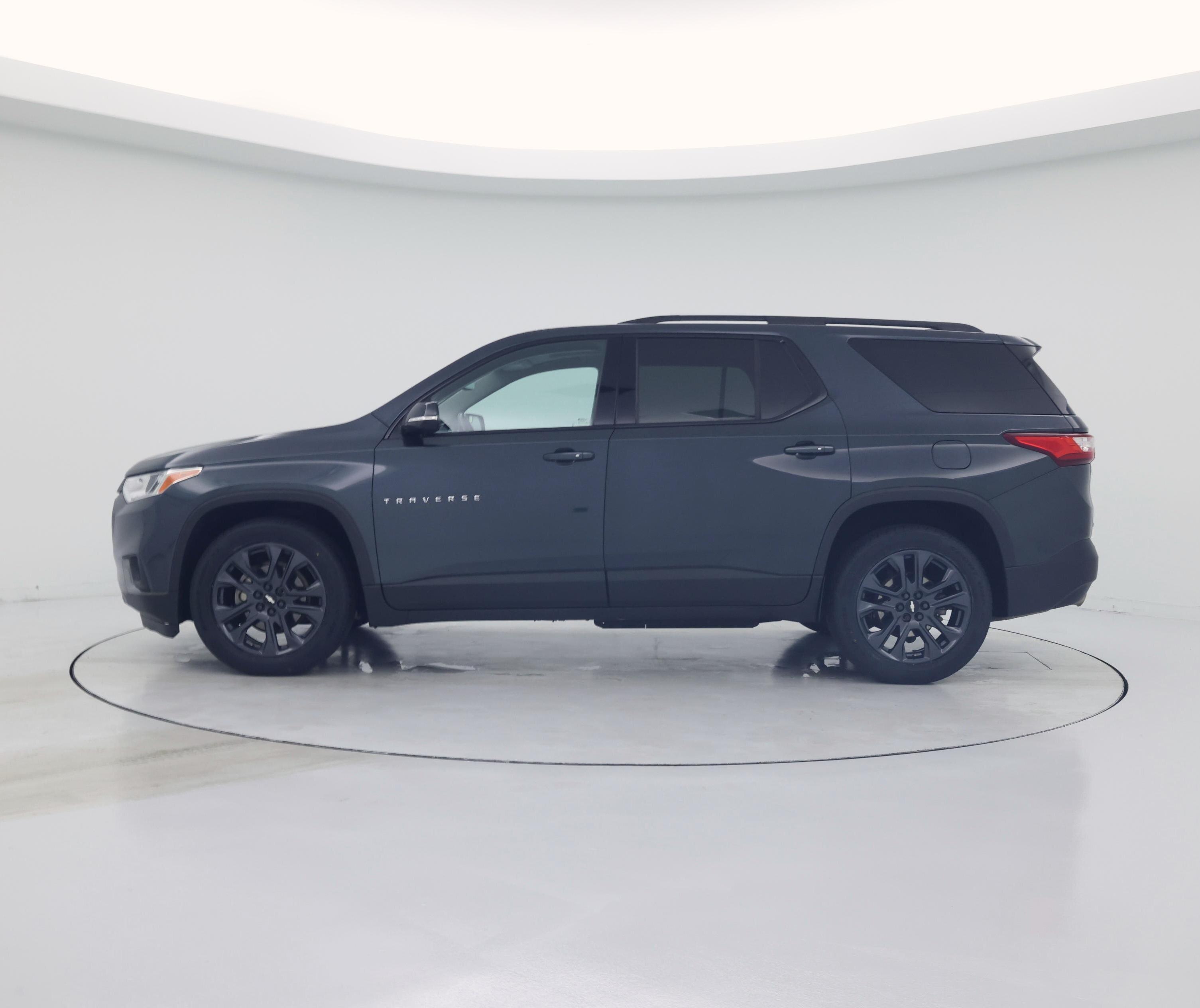 Thumbnail: 2019 Chevrolet Traverse - 3