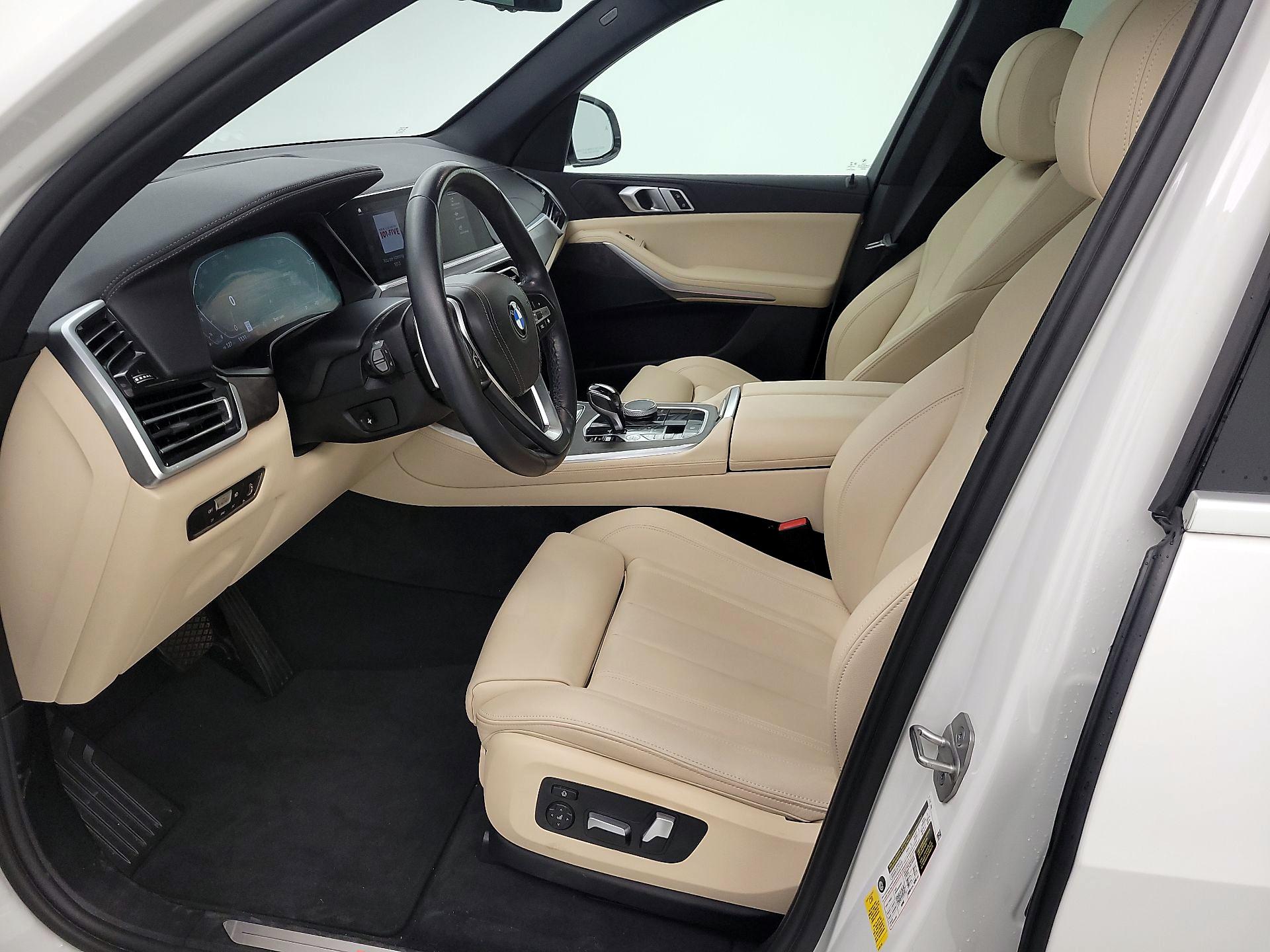 Thumbnail: 2022 BMW X5 - 11