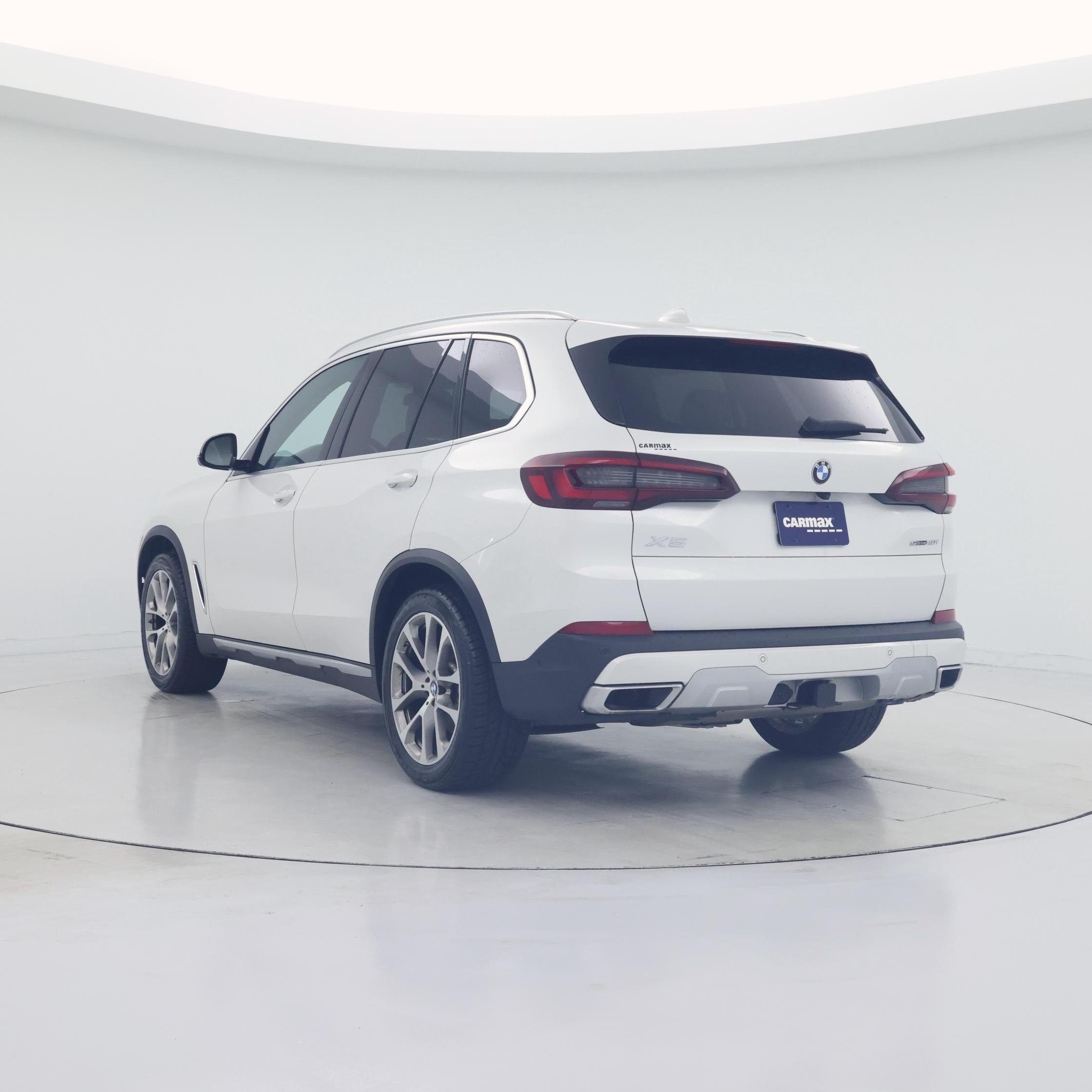 Thumbnail: 2022 BMW X5 - 2