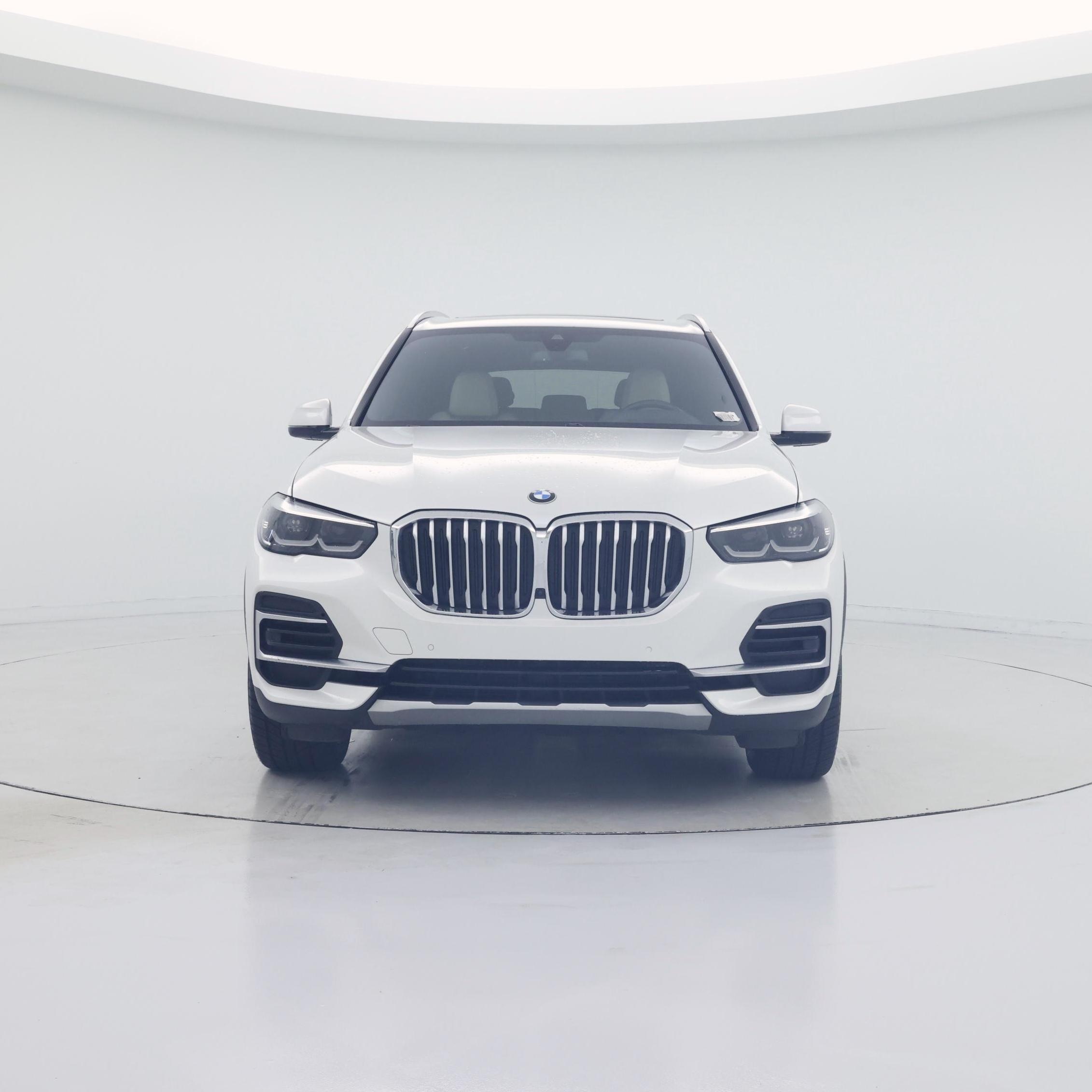 Thumbnail: 2022 BMW X5 - 5
