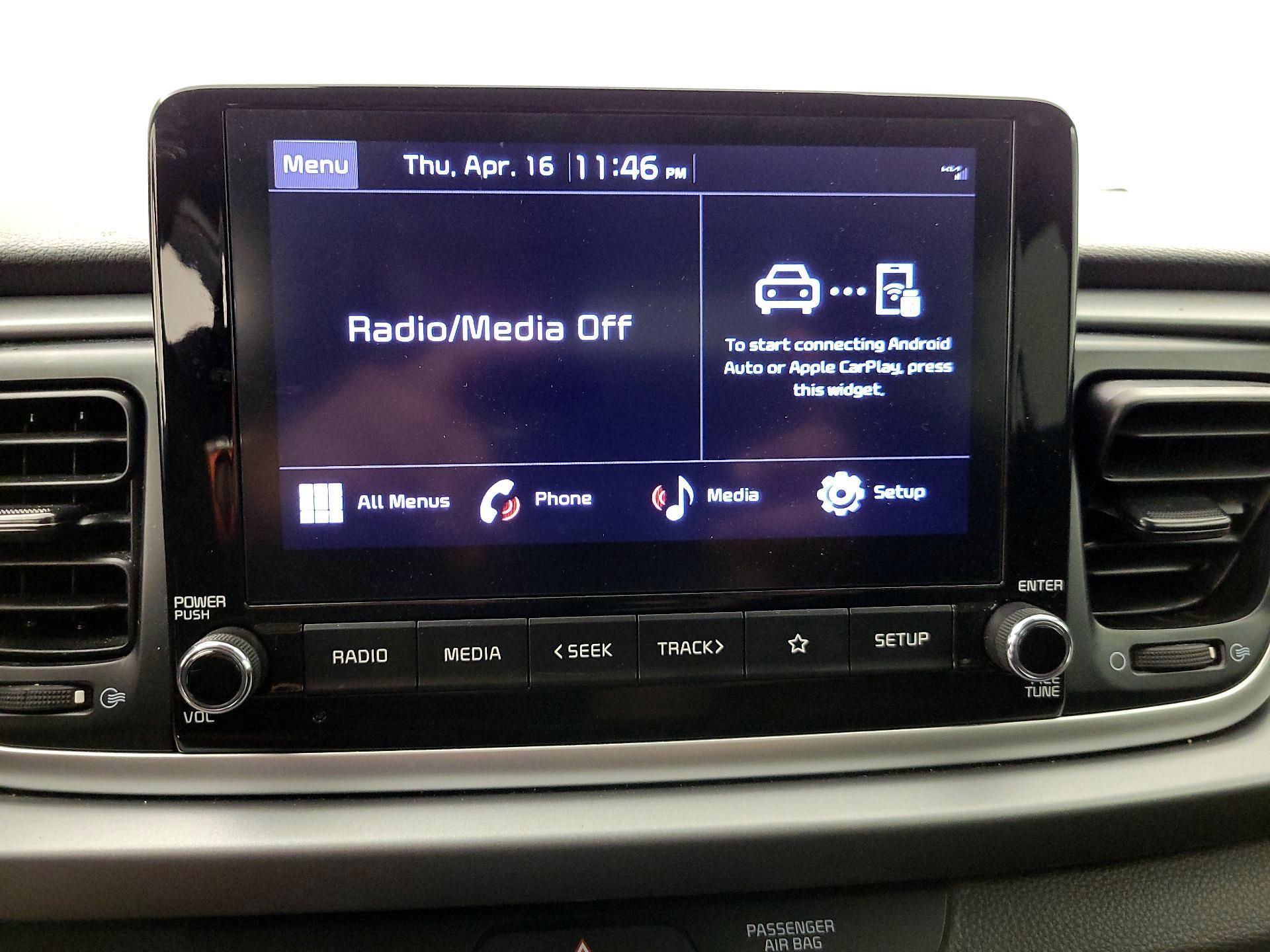 Thumbnail: 2023 Kia Rio - 15