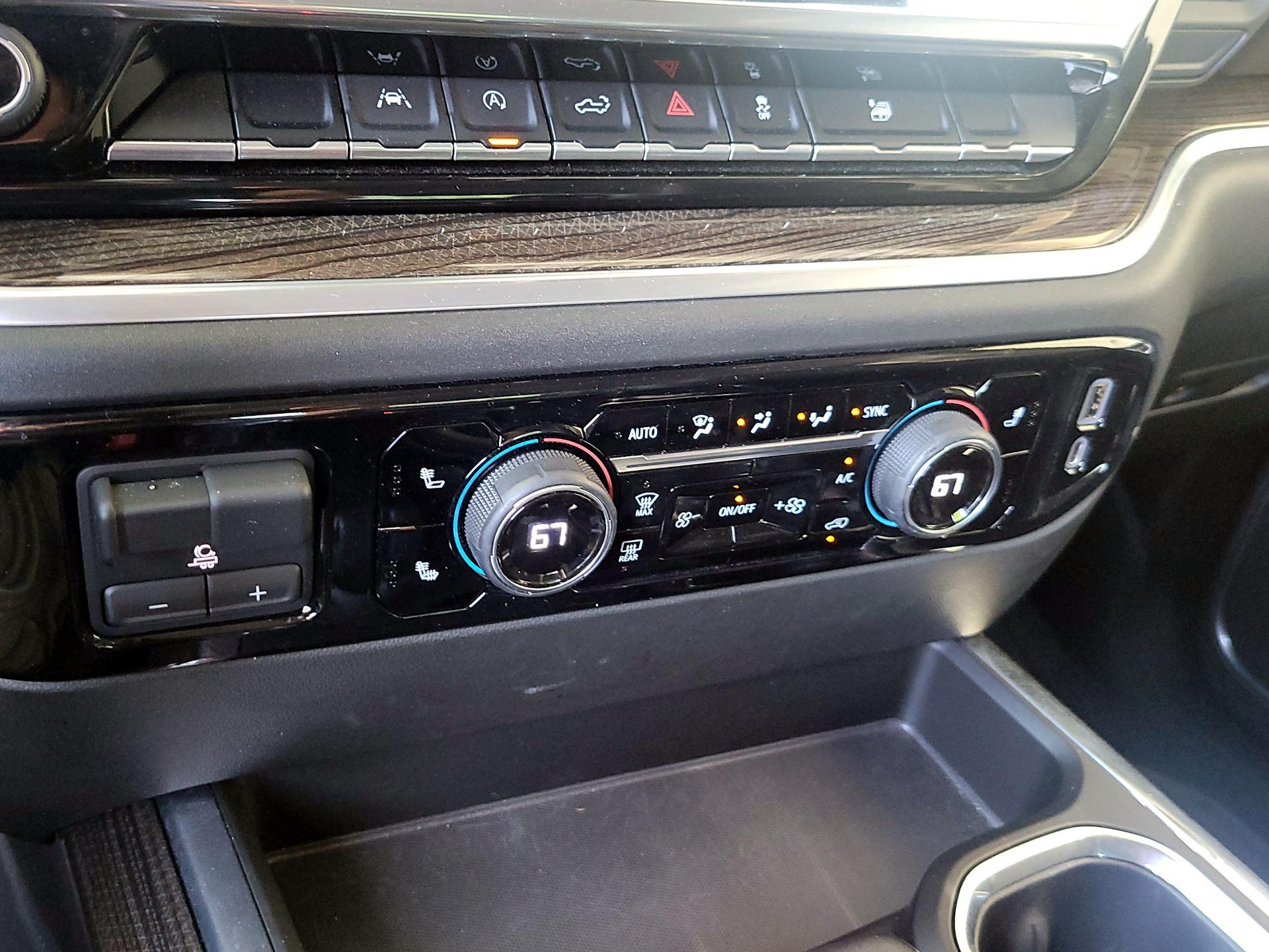 Thumbnail: 2022 Chevrolet Silverado 1500 - 16