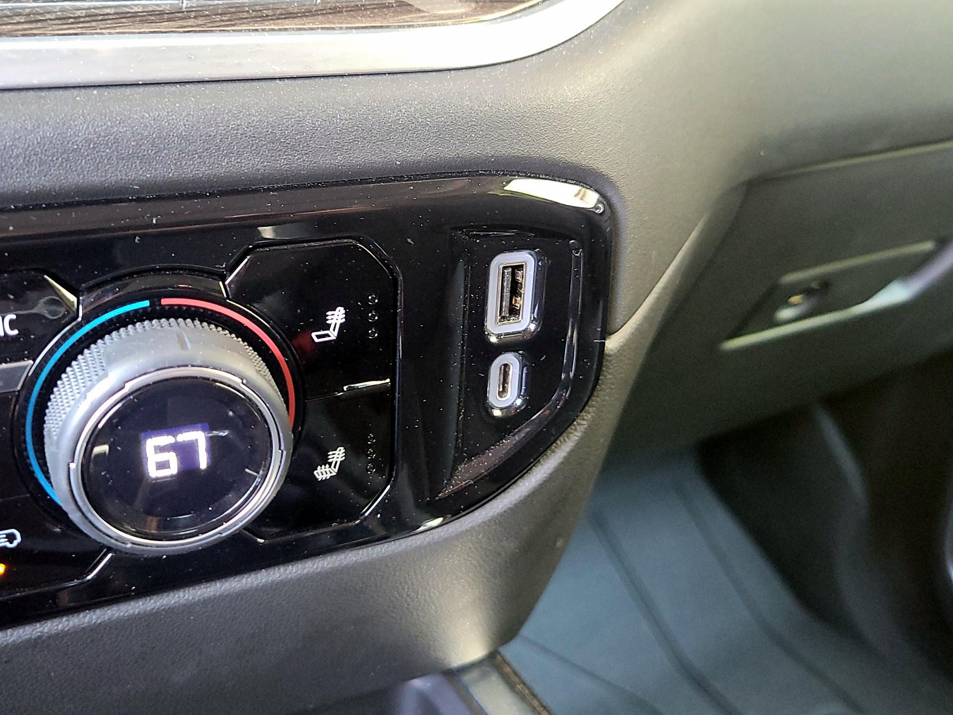 Thumbnail: 2022 Chevrolet Silverado 1500 - 18